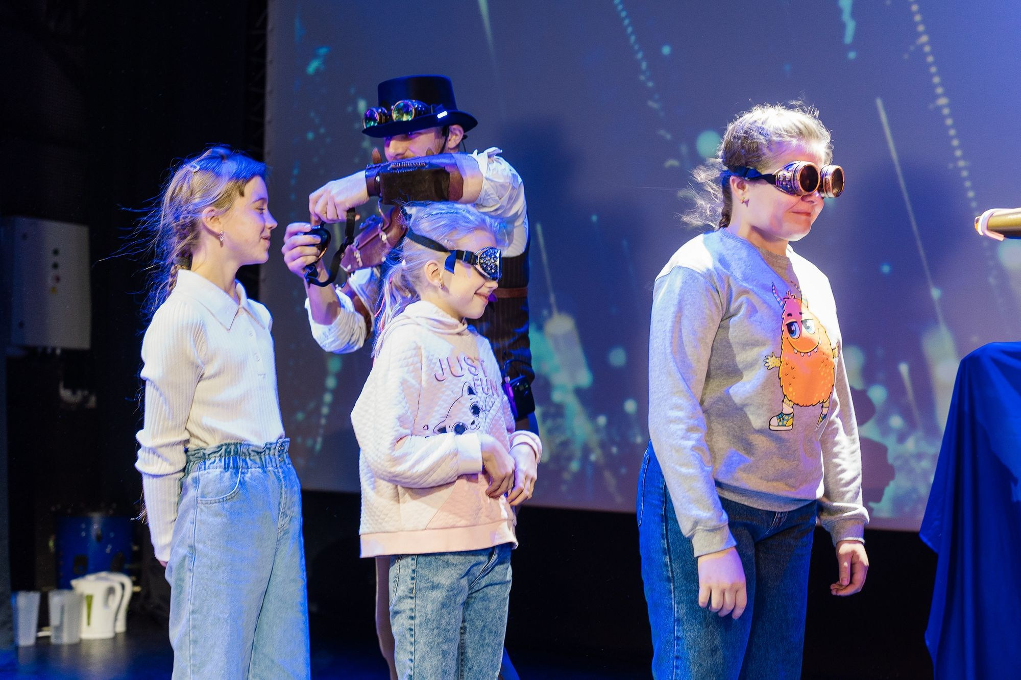 «Автоботы: Битва за Кибермир»