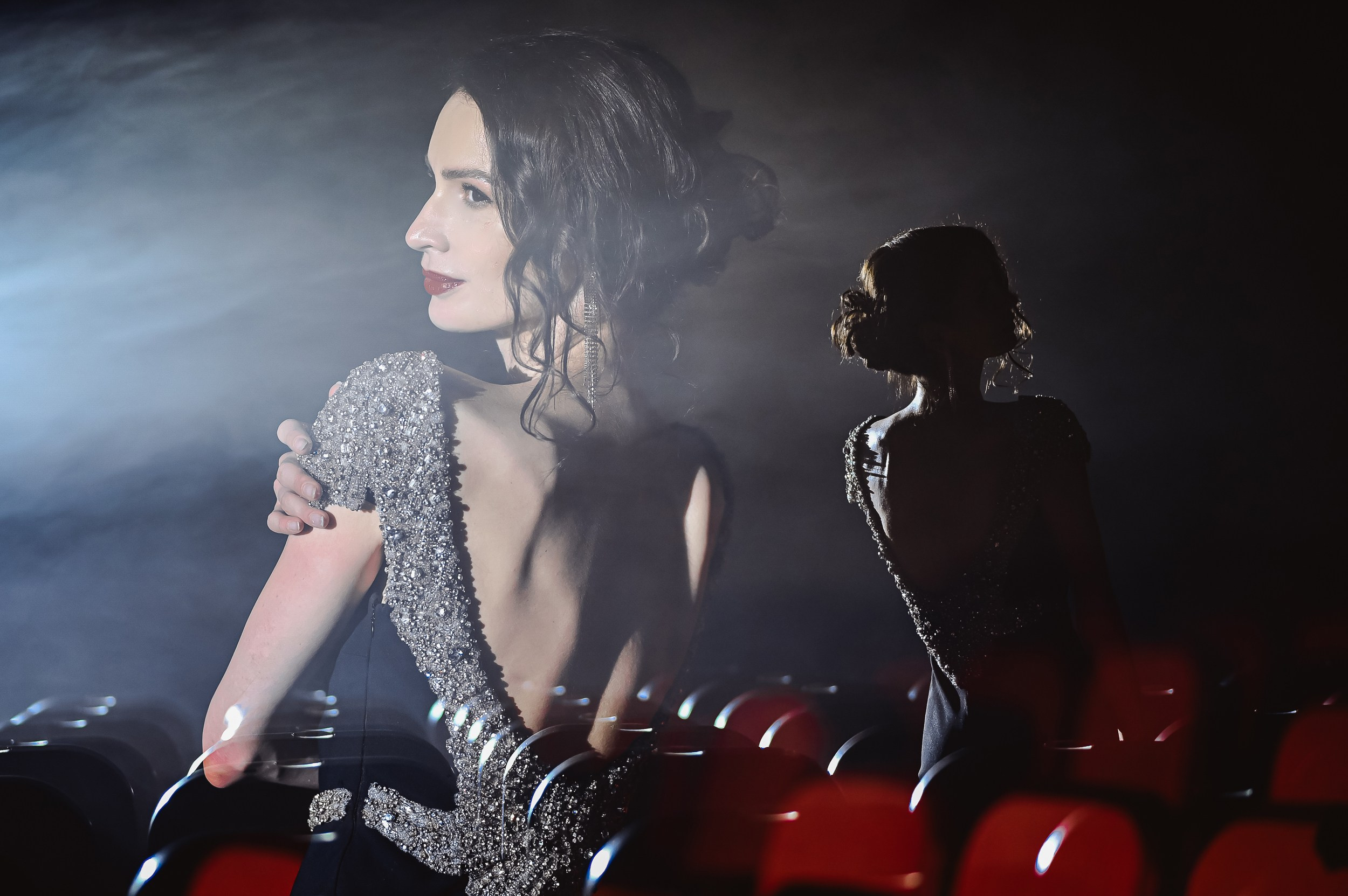 Фотосессия «The Theater». Художник по свету Максим Сергачев