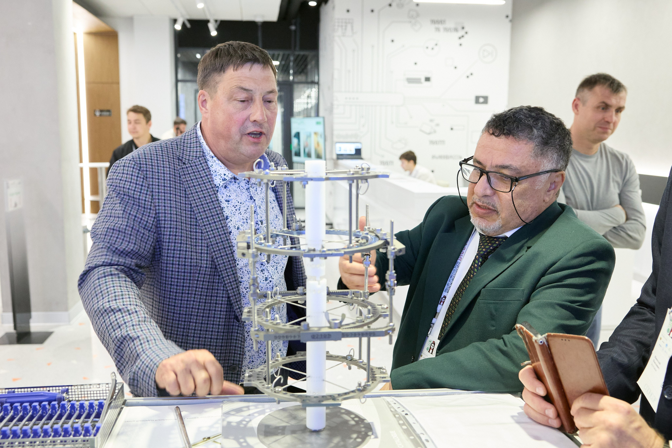 ТОП-САММИТ Травматология -Ортопедия-Реконструктивная хирургия. Мое имя Раиль. Я репортажный фотограф в Казани, так же мой любимый жанр — свадебный фотограф