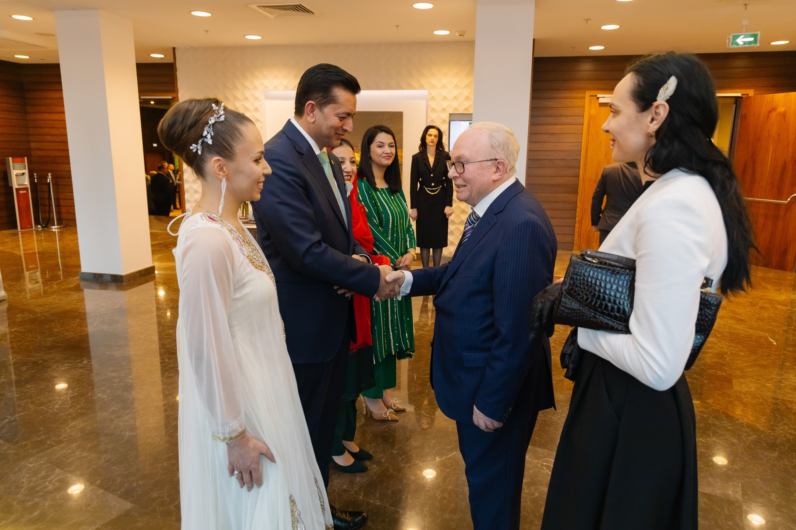 Фотосъемка делегации Пакистана в Беларуси в отеле Марриотт. Свадебный фотограф в Минске/Беларуси Сергей Спиридонов