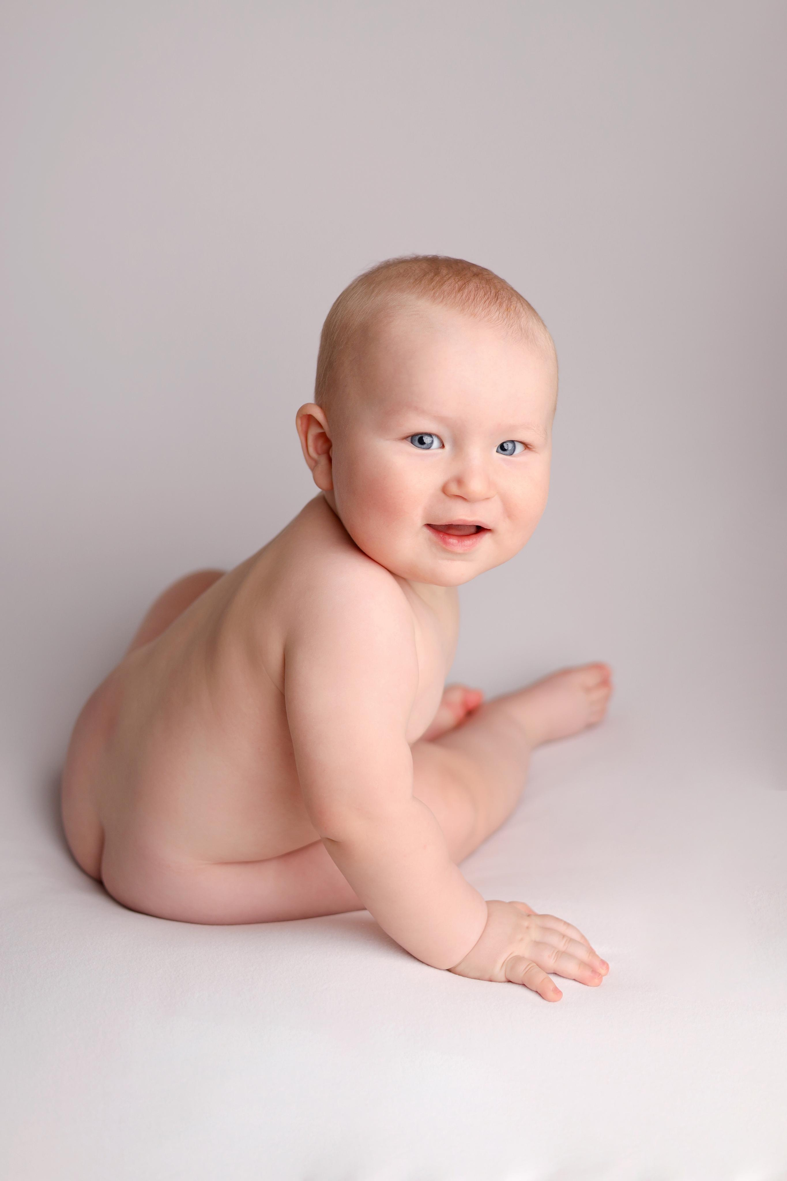 Детский фотограф в Москве с выездом на дом. Фотограф новорожденных Москва. Ньюборн фотограф Москва