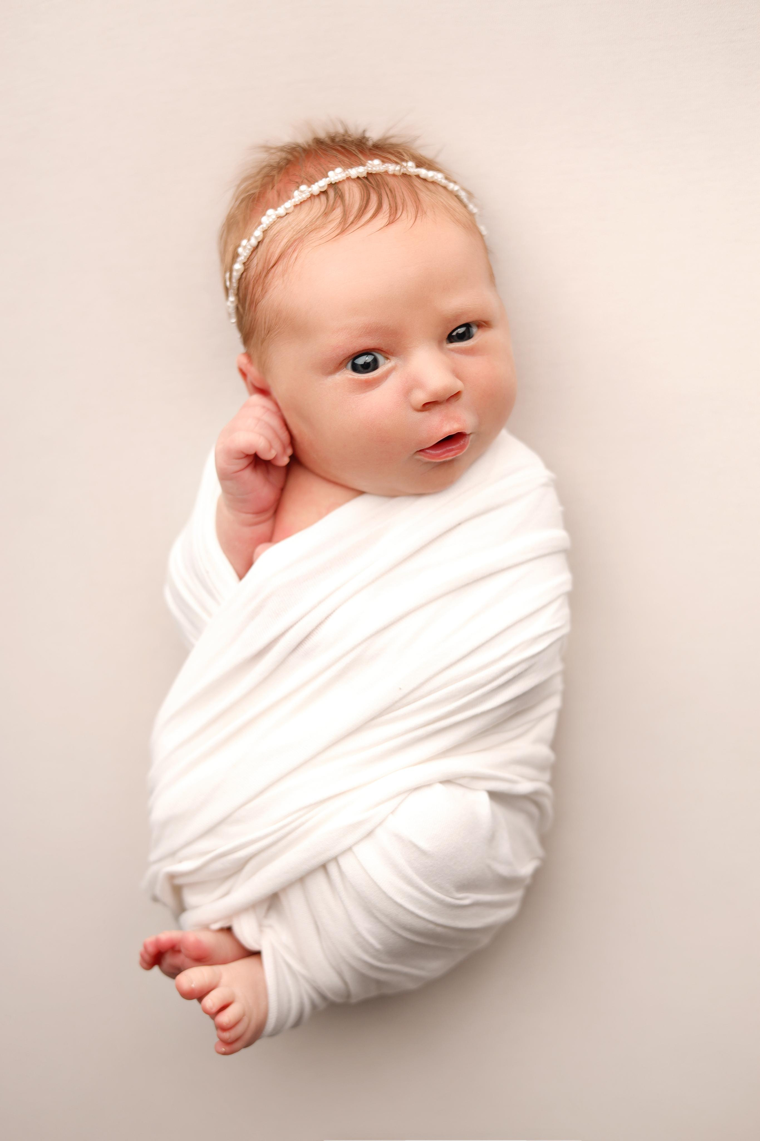 Ньюборн съемка Виктории, Максимальный пакет. Фотограф новорожденных Москва. Ньюборн фотограф Москва