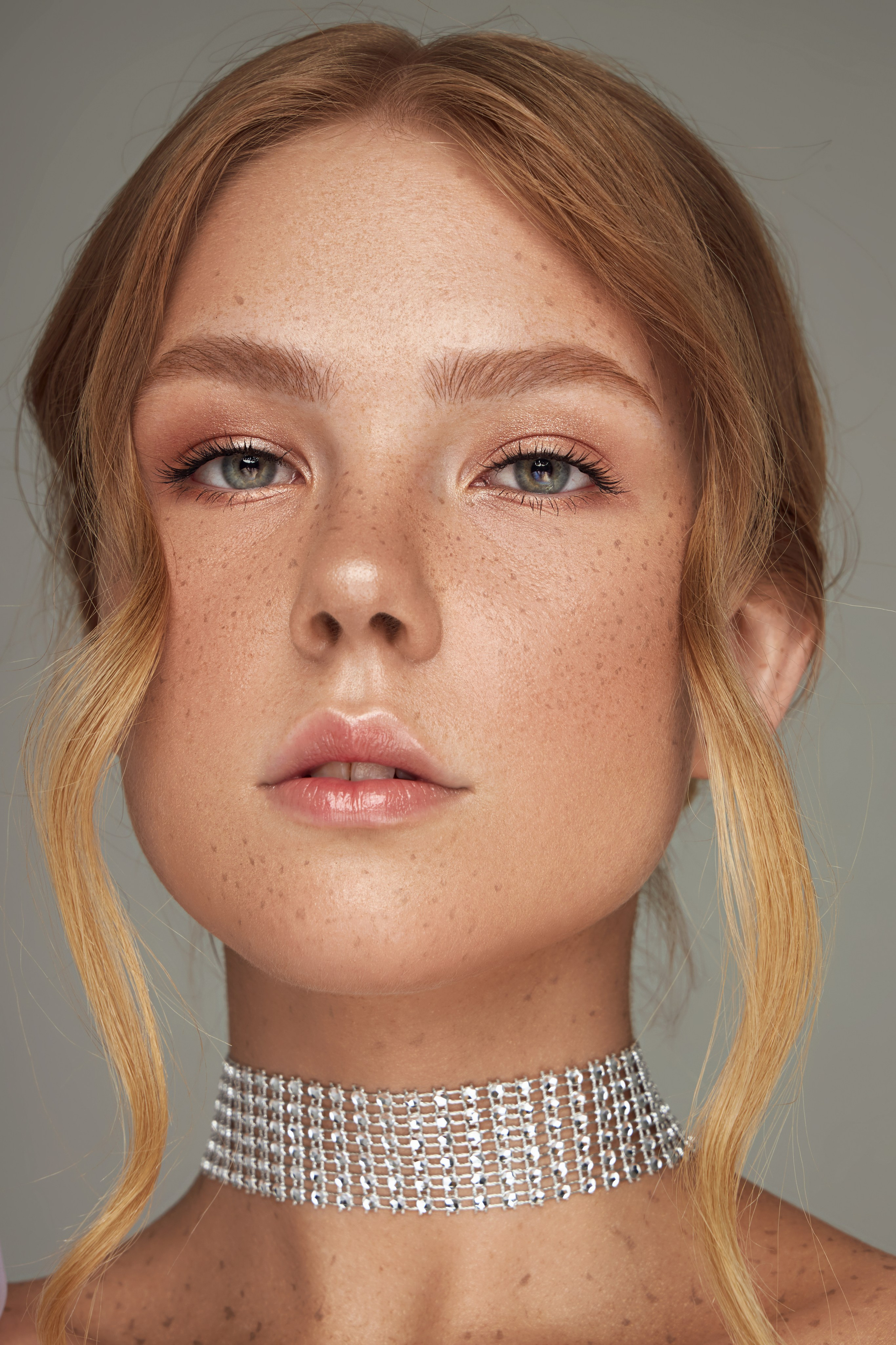 Портретная съемка. Ретушер и бьюти фотограф