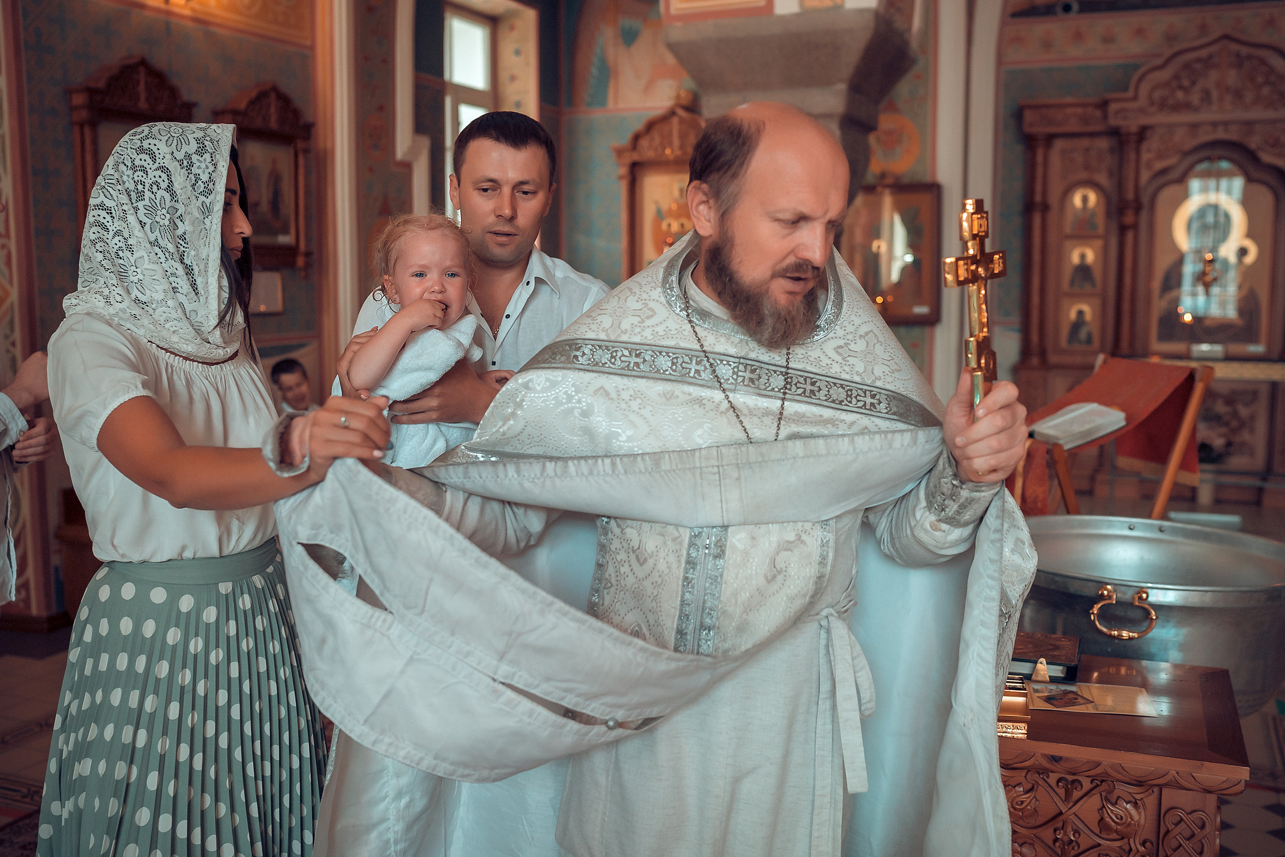 Крещение Весты Храм Иоанна Предтечи. Фотограф на Крещение и Венчание в Красноярске Рамазанова Юлия