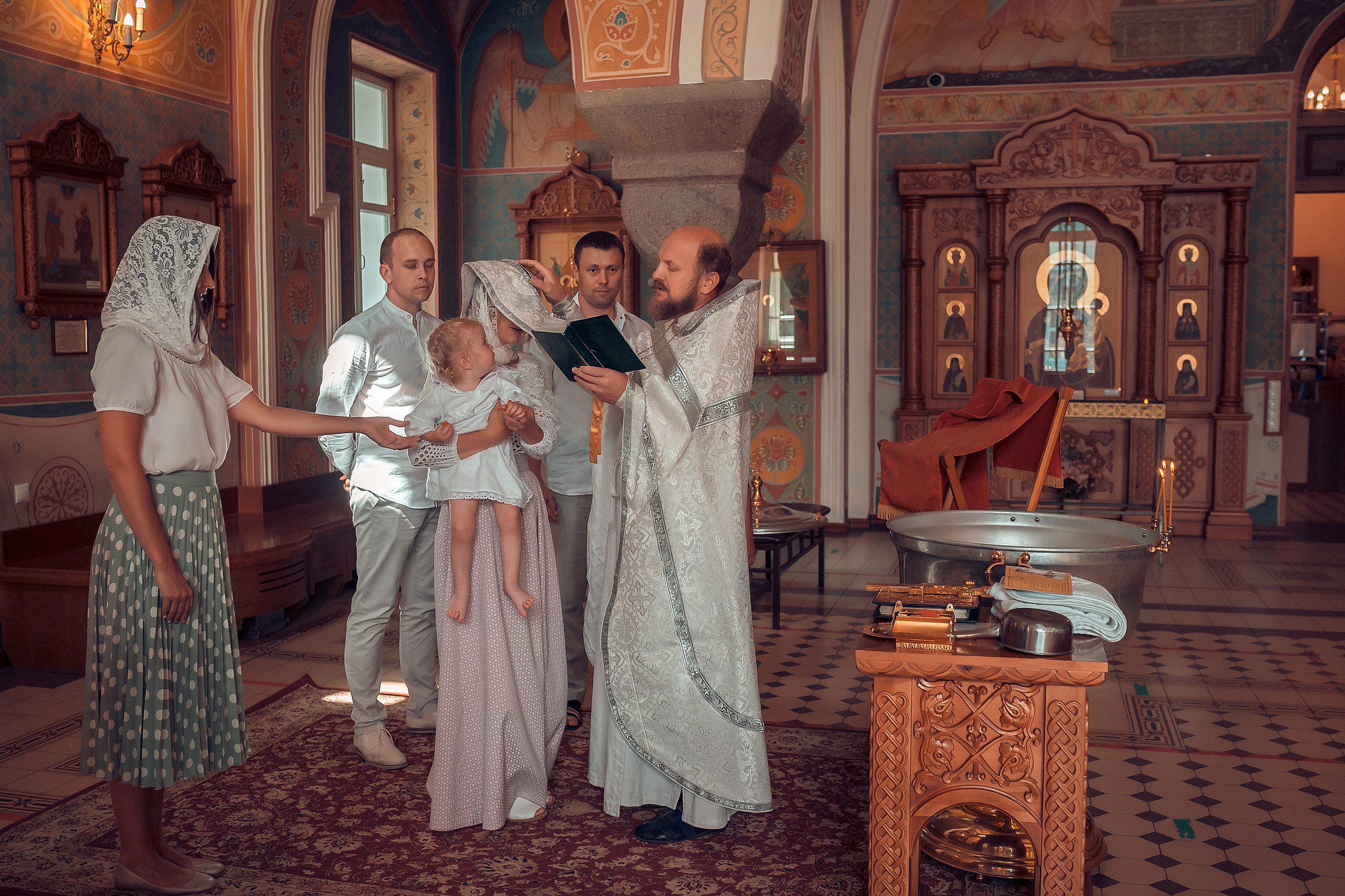 Крещение Весты Храм Иоанна Предтечи. Фотограф на Крещение и Венчание в Красноярске Рамазанова Юлия