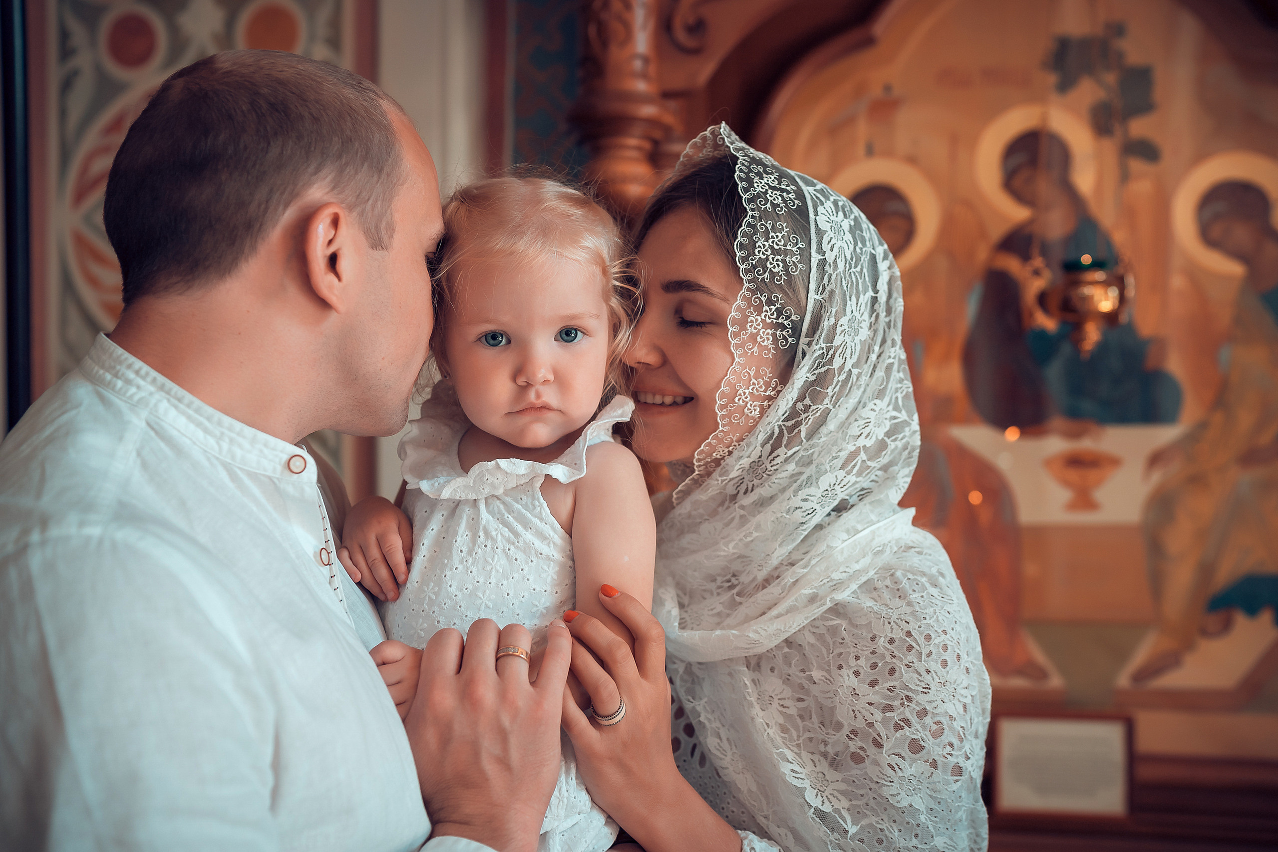 Крещение Весты Храм Иоанна Предтечи. Фотограф на Крещение и Венчание в Красноярске Рамазанова Юлия