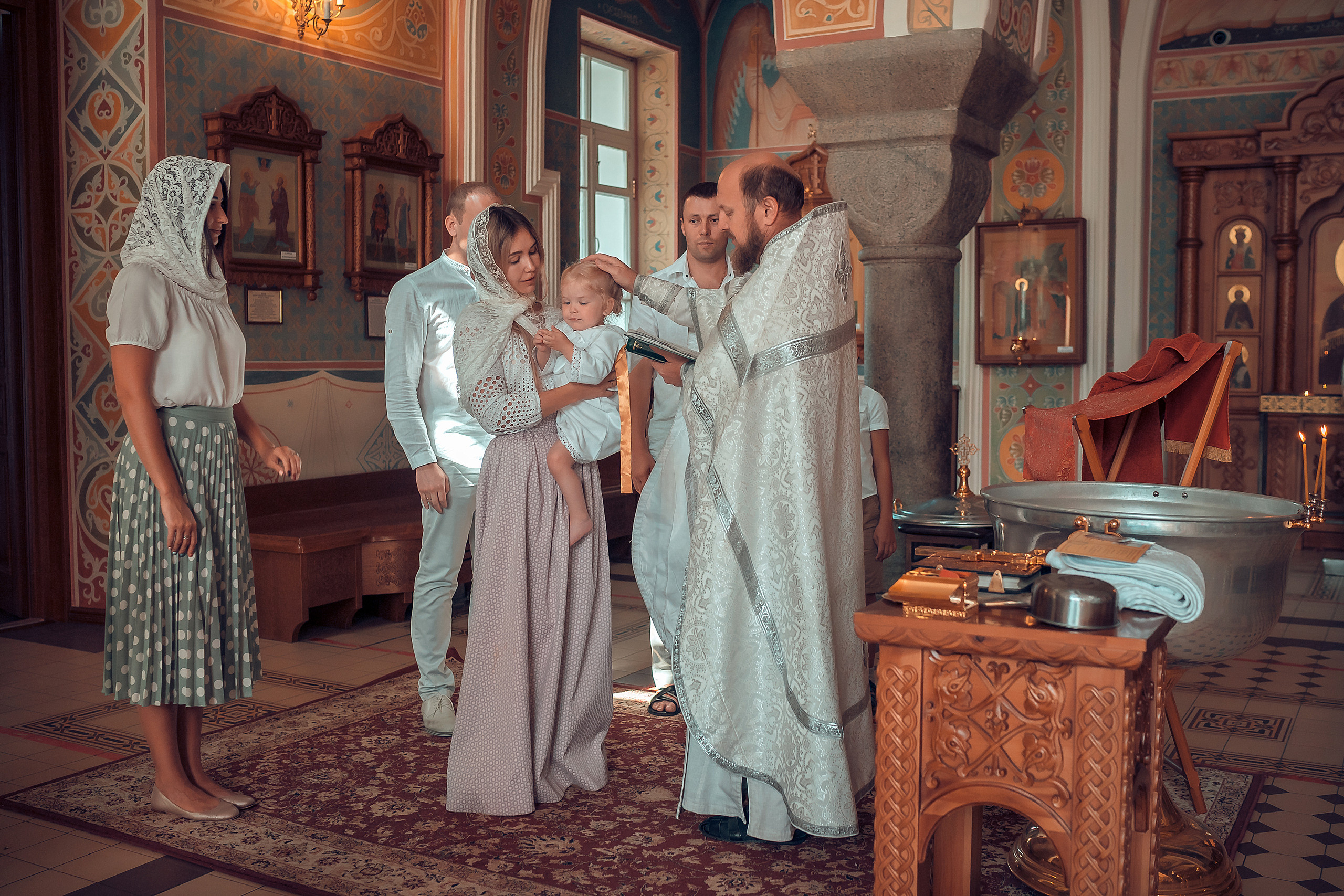 Крещение Весты Храм Иоанна Предтечи. Фотограф на Крещение и Венчание в Красноярске Рамазанова Юлия