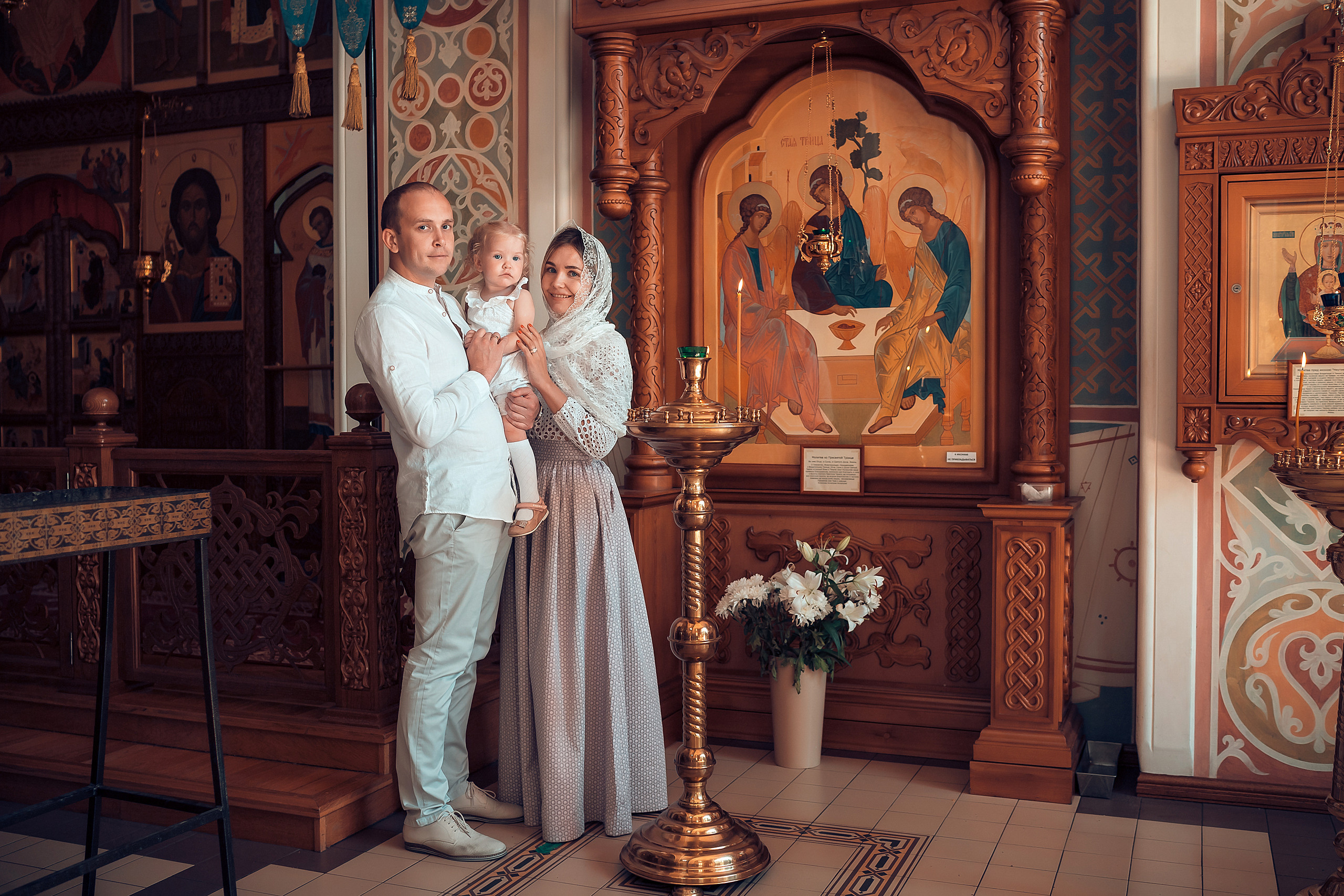 Крещение Весты Храм Иоанна Предтечи. Фотограф на Крещение и Венчание в Красноярске Рамазанова Юлия