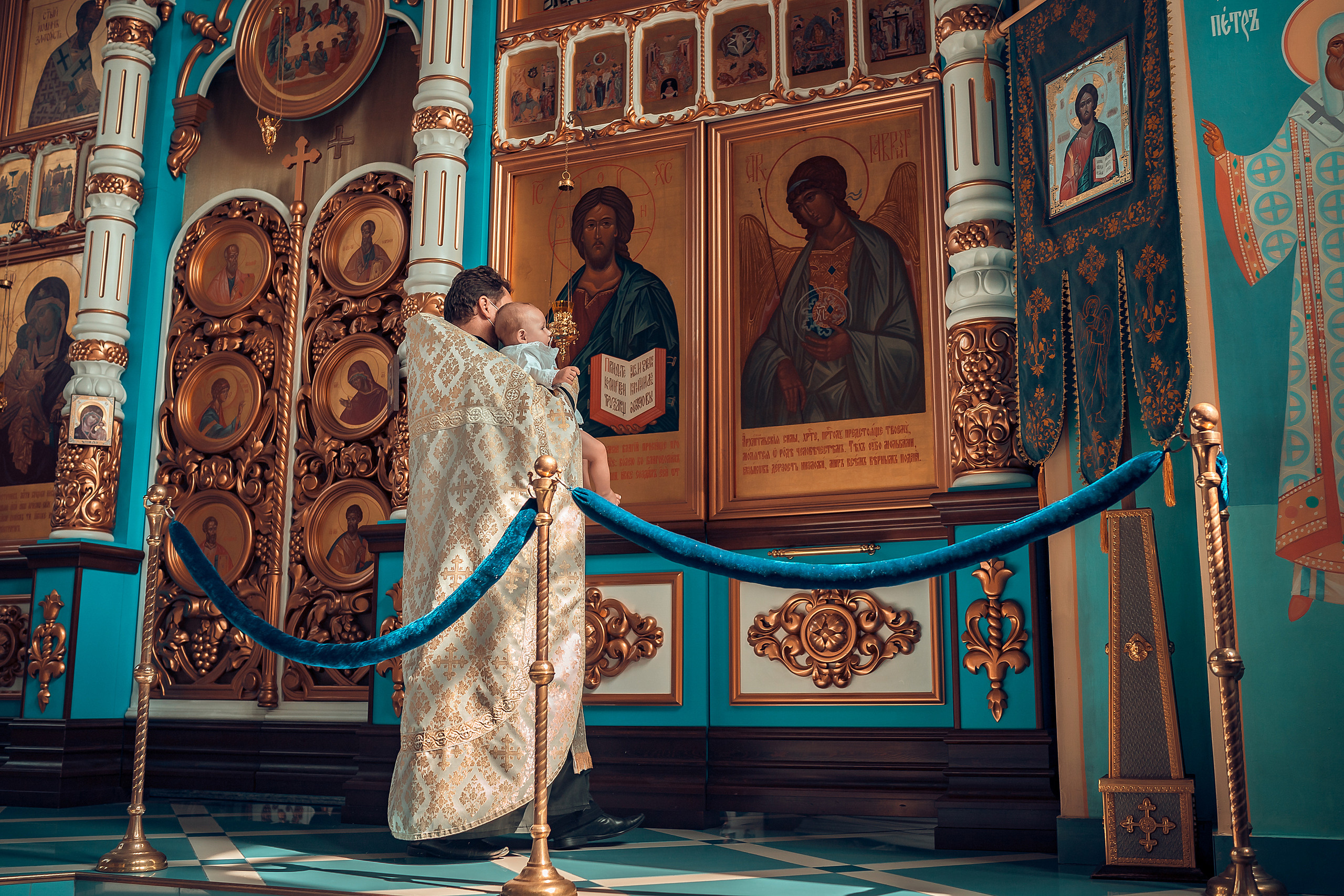 Крещение Богдана Введенский храм. Фотограф на Крещение и Венчание в Красноярске Рамазанова Юлия