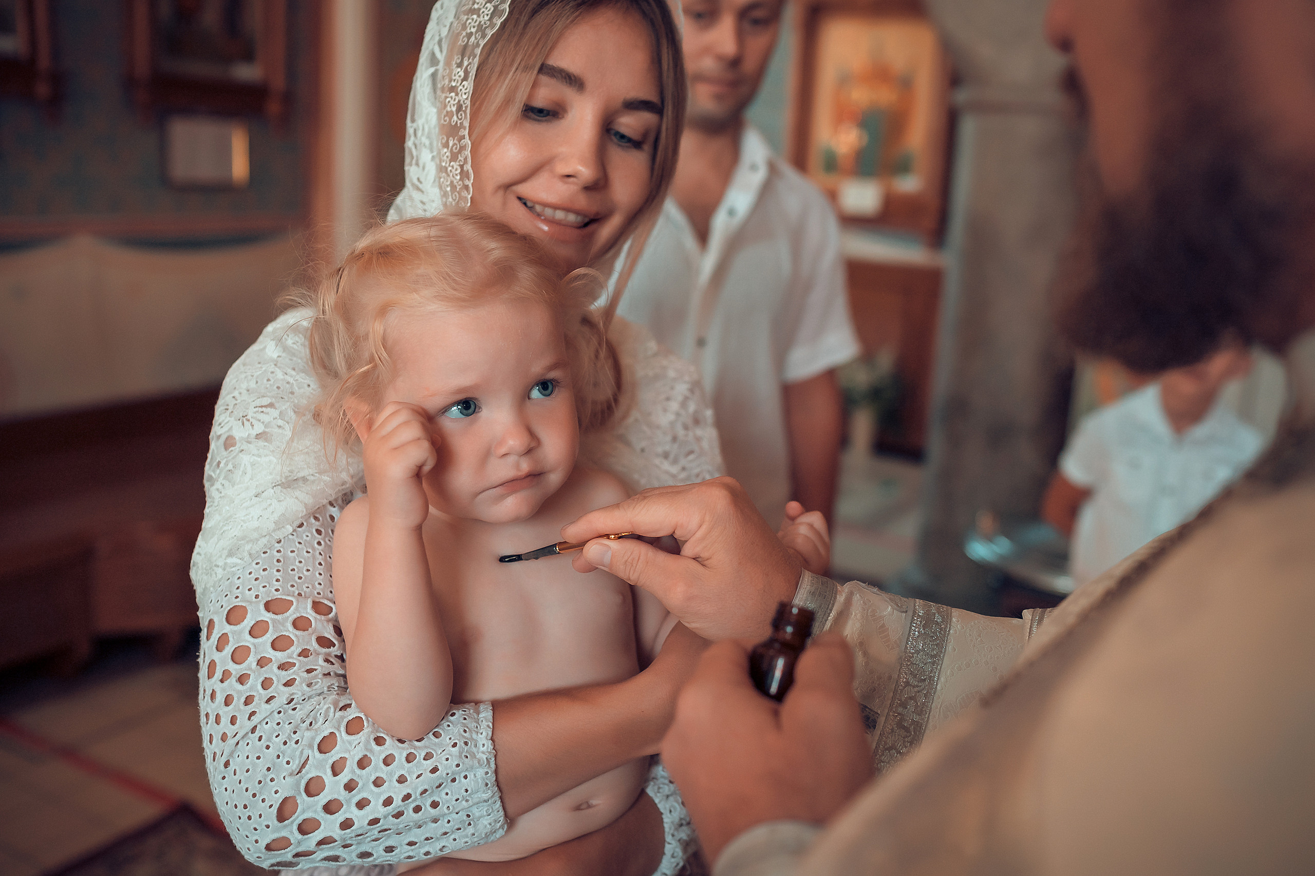 Крещение Весты Храм Иоанна Предтечи. Фотограф на Крещение и Венчание в Красноярске Рамазанова Юлия