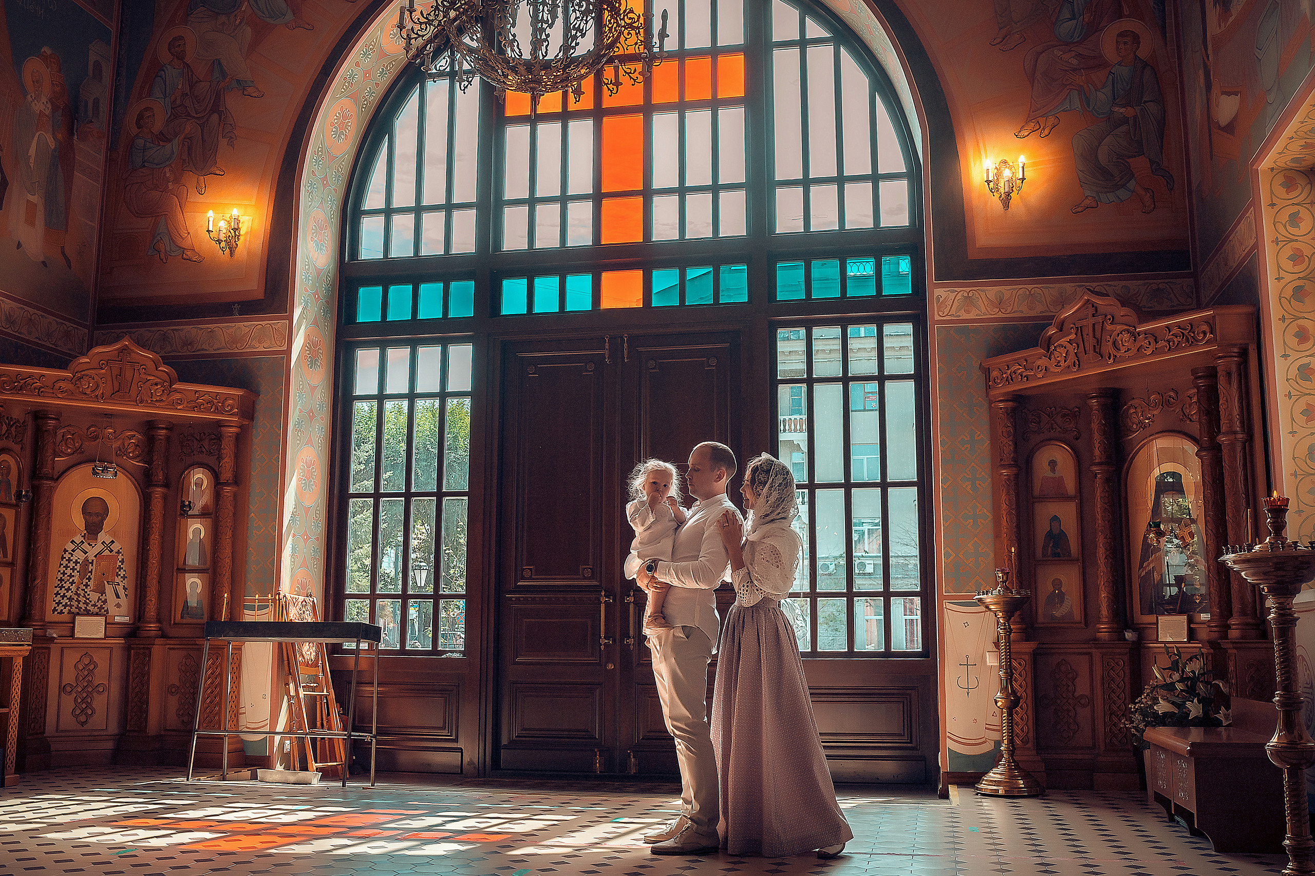 Крещение Весты Храм Иоанна Предтечи. Фотограф на Крещение и Венчание в Красноярске Рамазанова Юлия