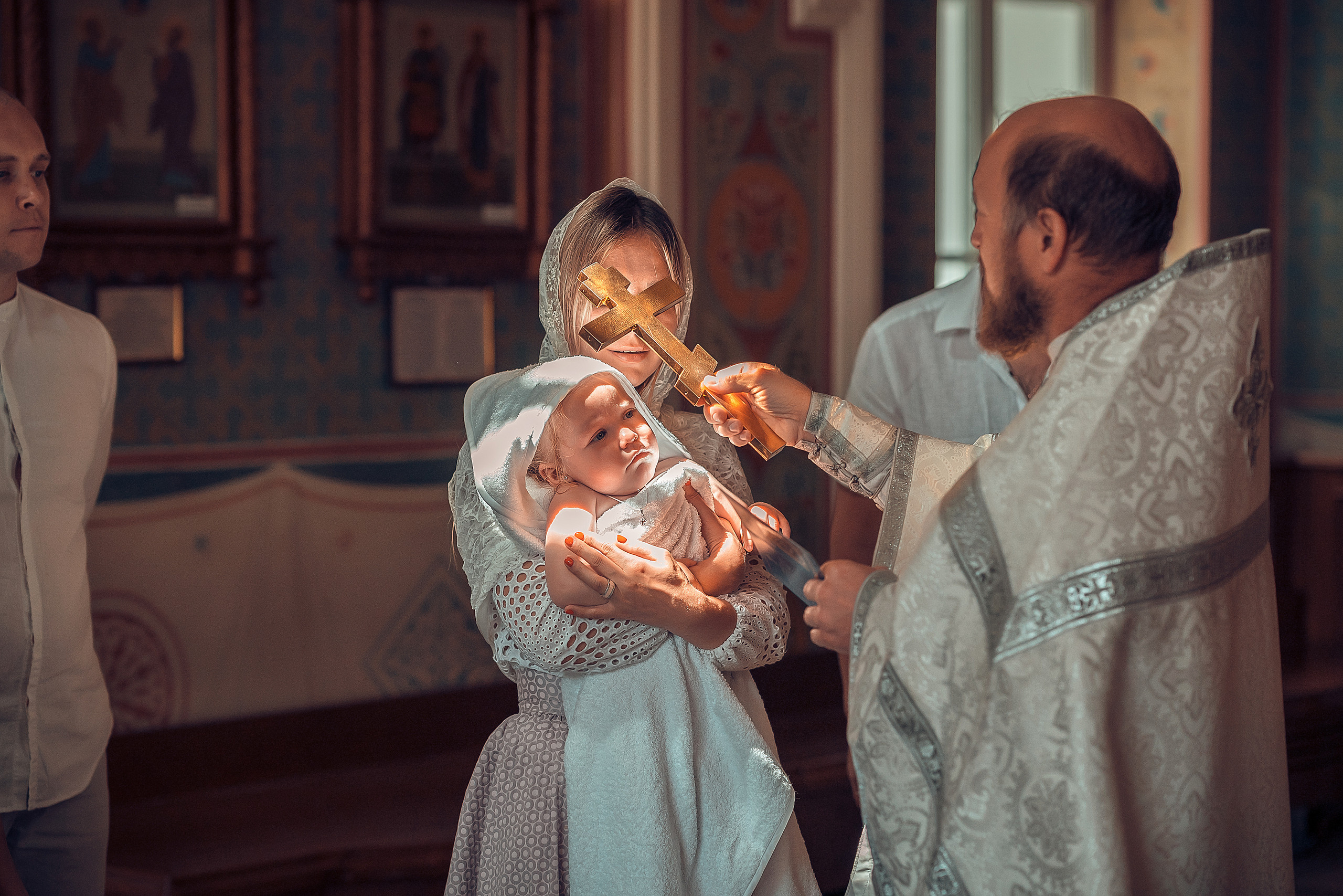 Крещение Весты Храм Иоанна Предтечи. Фотограф на Крещение и Венчание в Красноярске Рамазанова Юлия