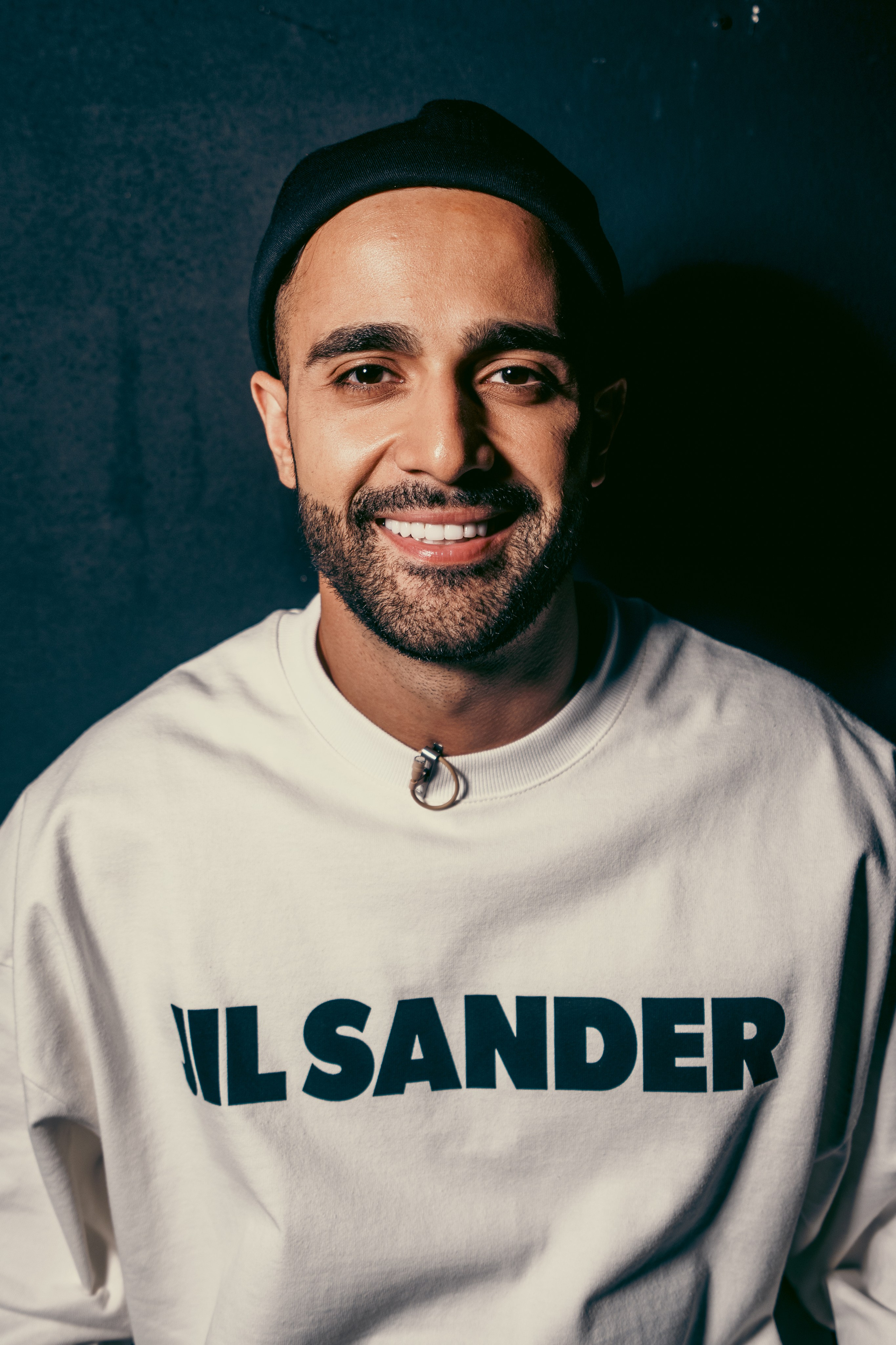 Photographer for bloggers and media personalities for advertising and Reels. Portrait photographer Moscow, UAE, Oleg Koshmarov