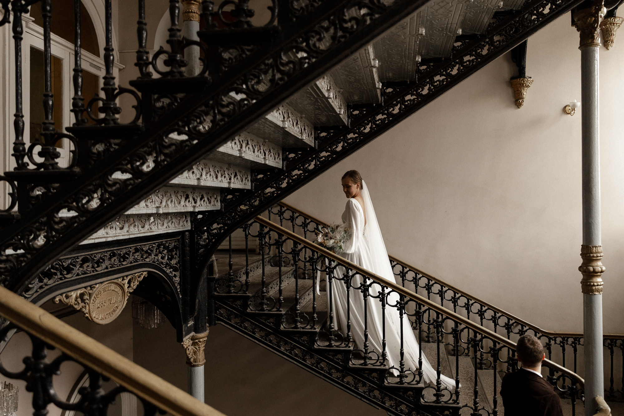 Фон ДОЖДЯ. Свадебный фотограф Ярославль, Рыбинск