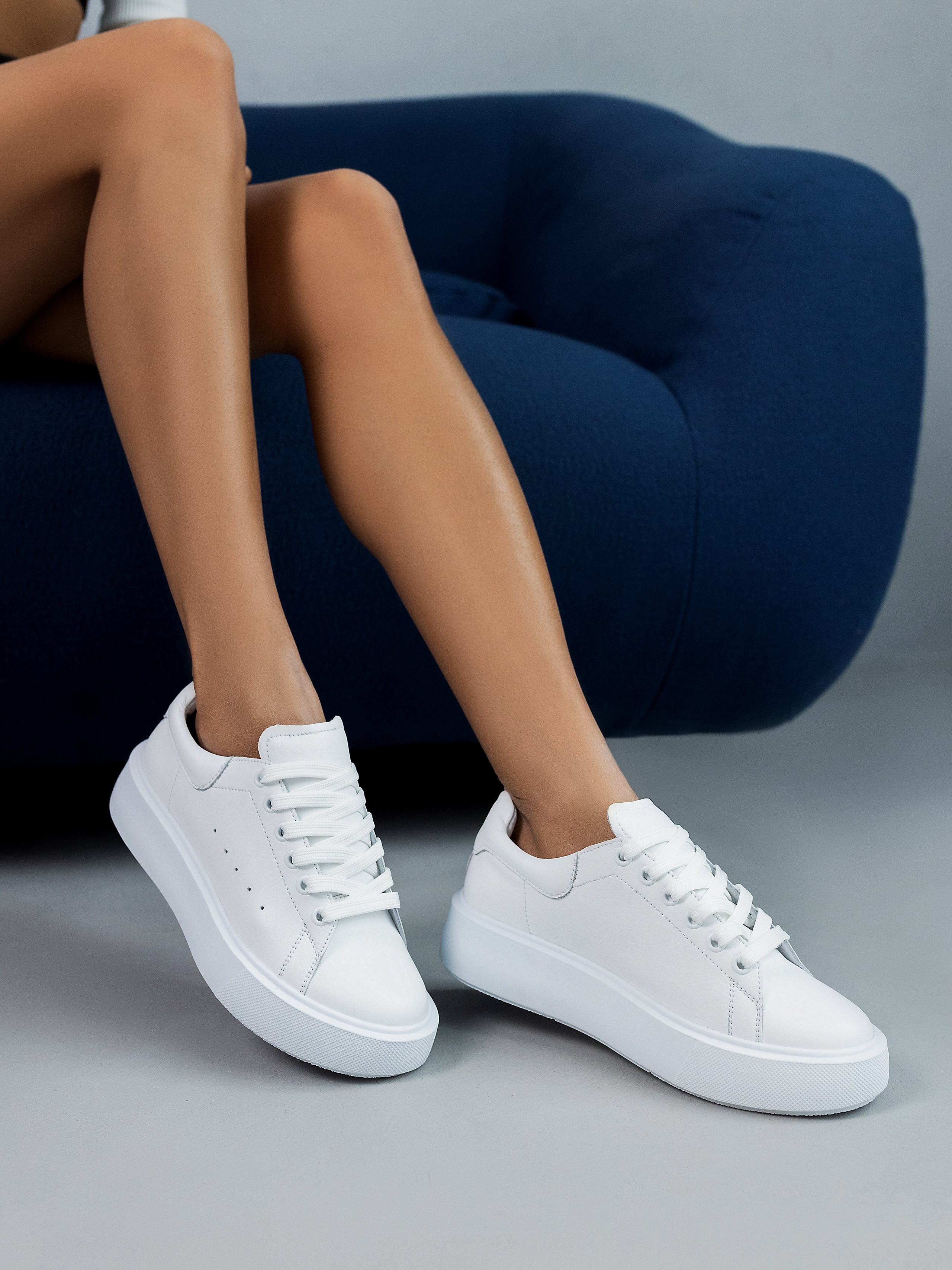 Кроссовки. Фотограф в Ростове-на-Дону Мария Аверина