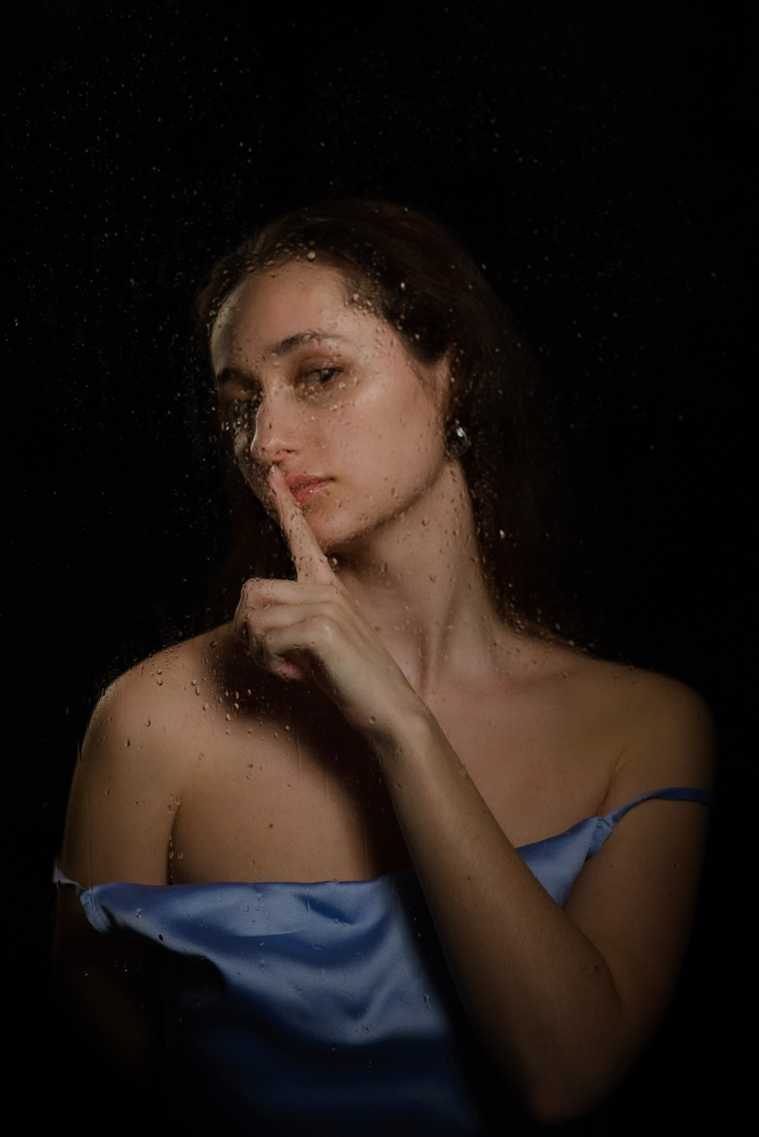 Женский портрет. Организация и проведение фотосъемок в Санкт-Петербурге. Фотограф Смирягин Илья