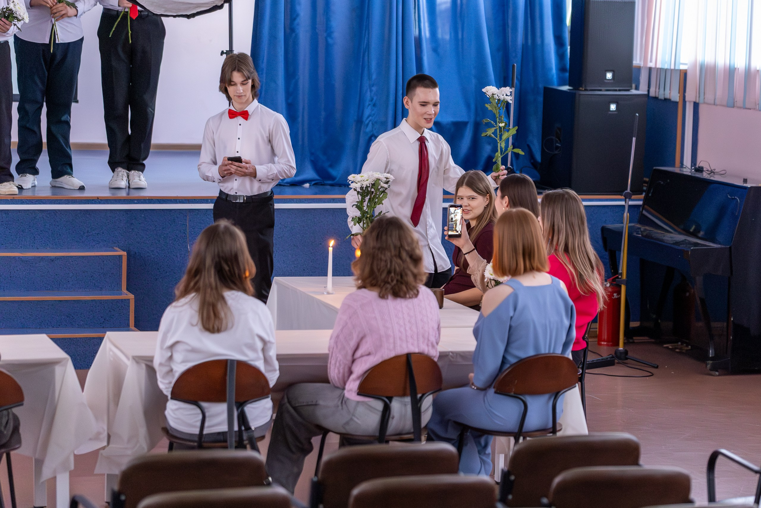 8 марта 2026. Поздравление ребят из 11 класса своих одноклассниц. Главная