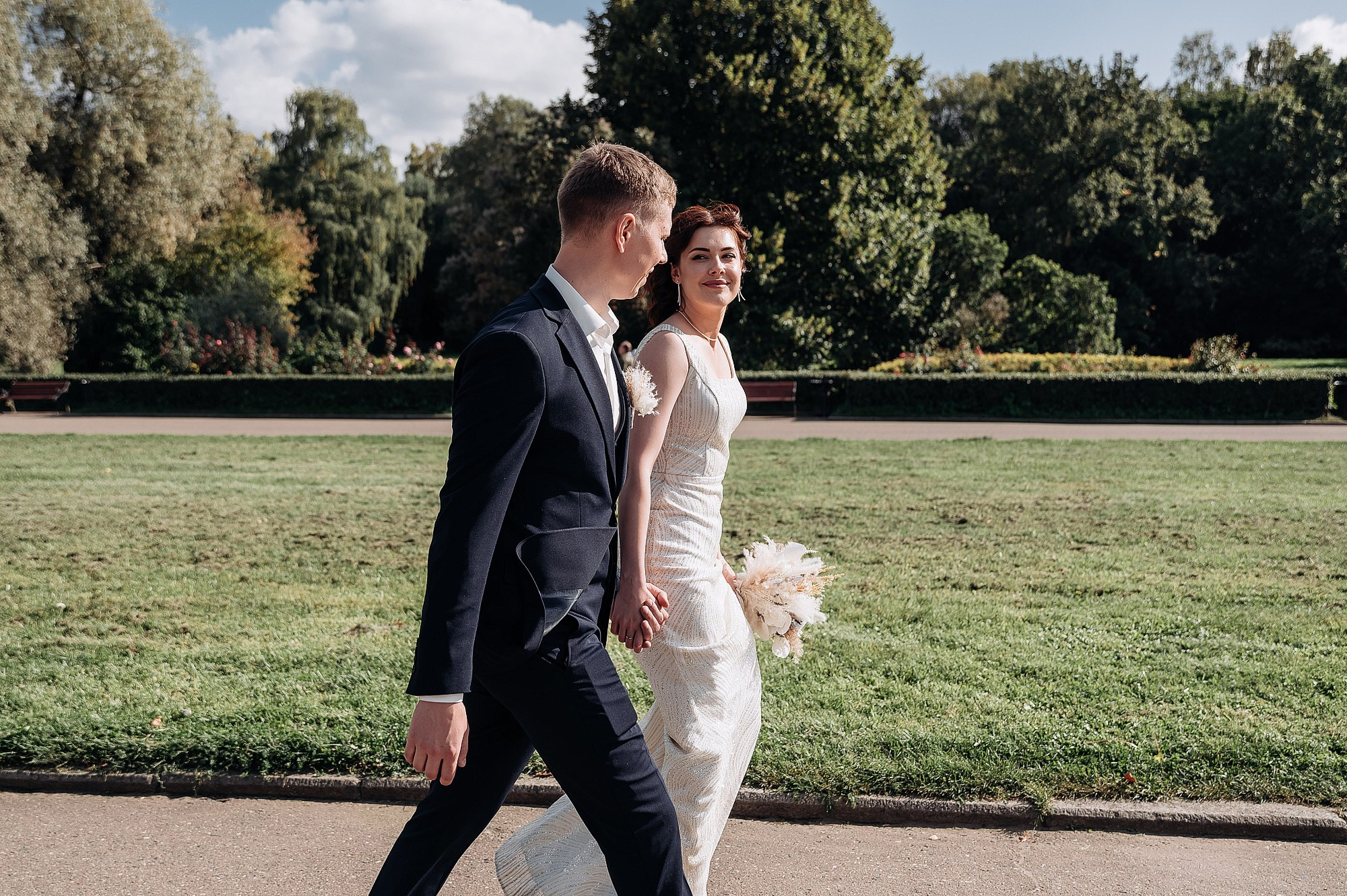 Денис и Екатерина ВДНХ. Свадебный фотограф в Дубне Алексей Фонарёв