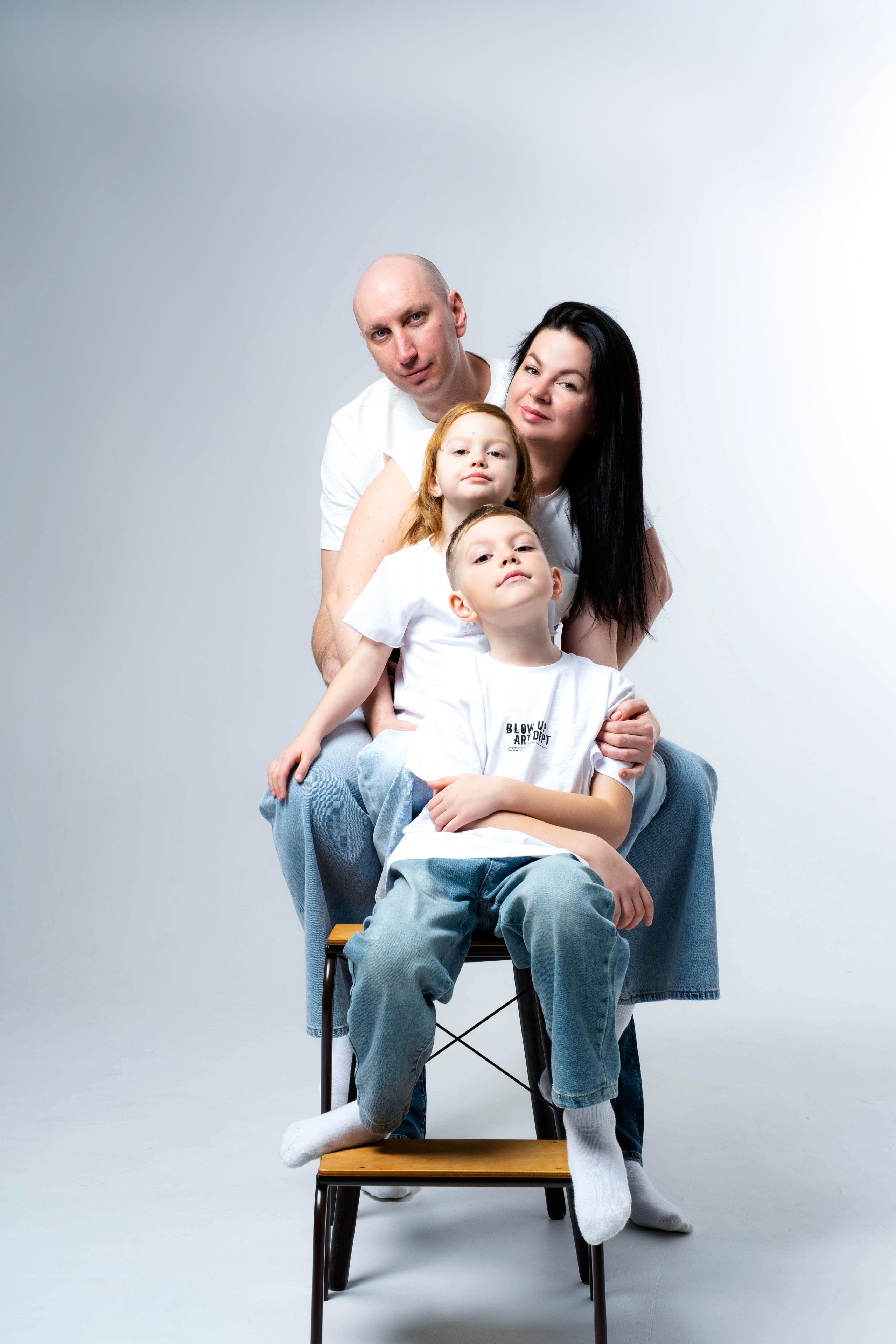 Семья Васютиных. Студийный, портретный, семейный фотограф Южно-Сахалинска Яна Радаева