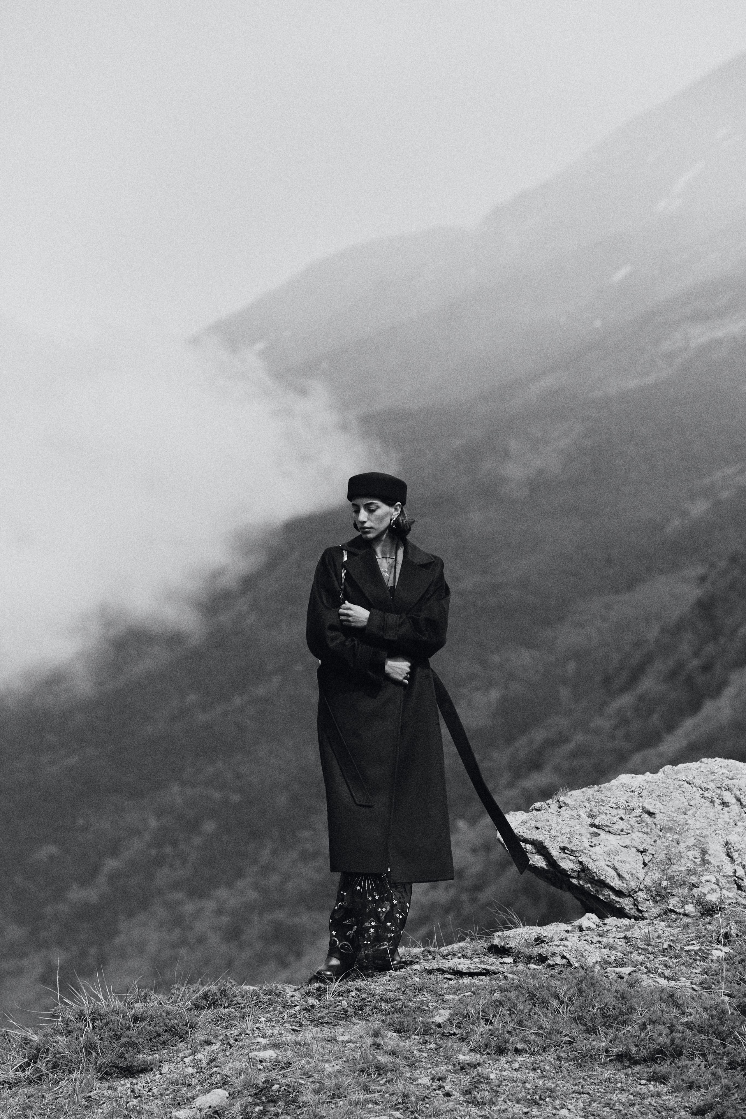 Имиджевая съемка для бренда в горах. Фотограф Продюсер в горах КБР / Москва  Нальчик Горы