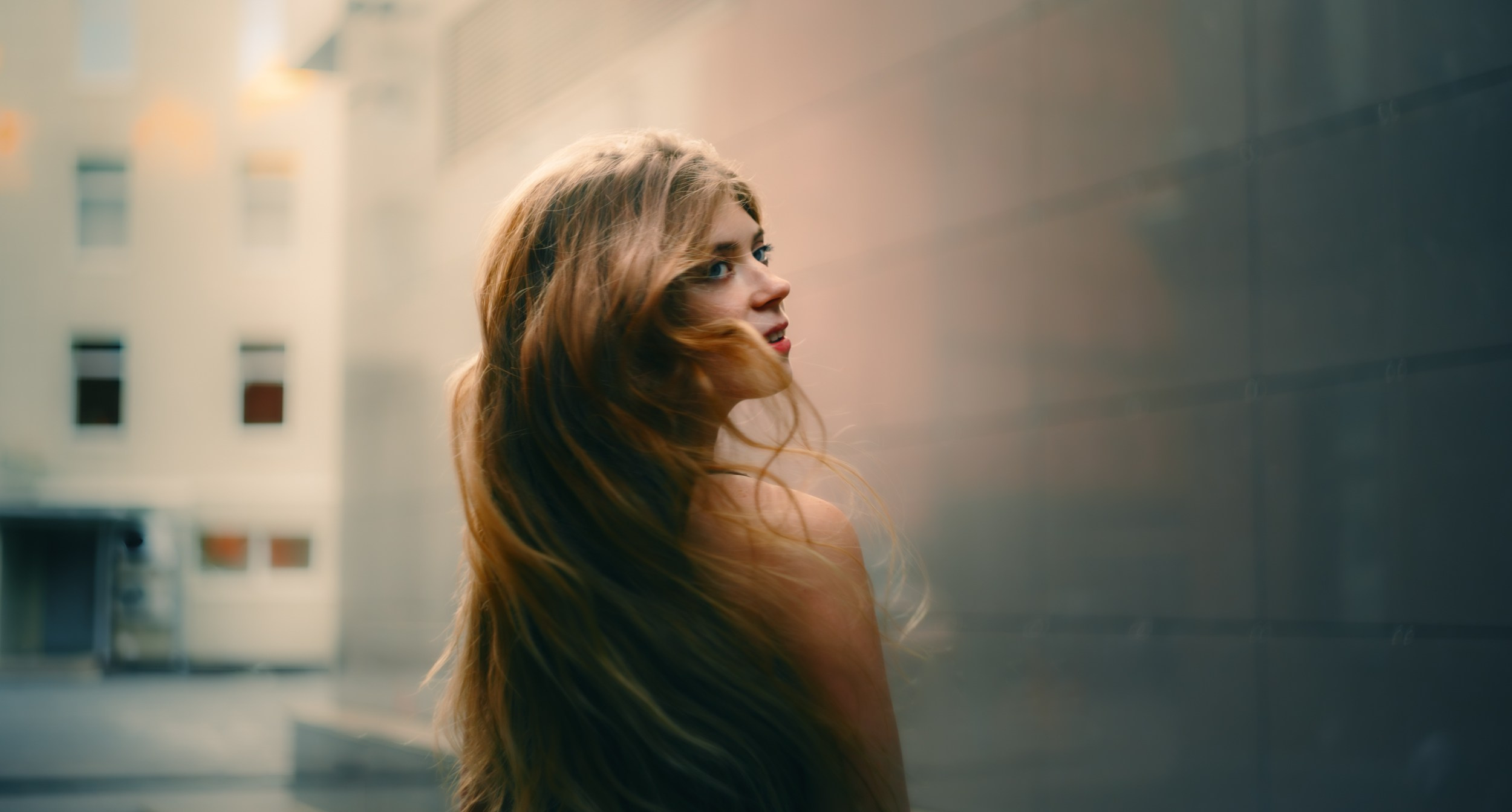 Ищем потаённое. Портретный и предметный фотограф в Санкт-Петербурге