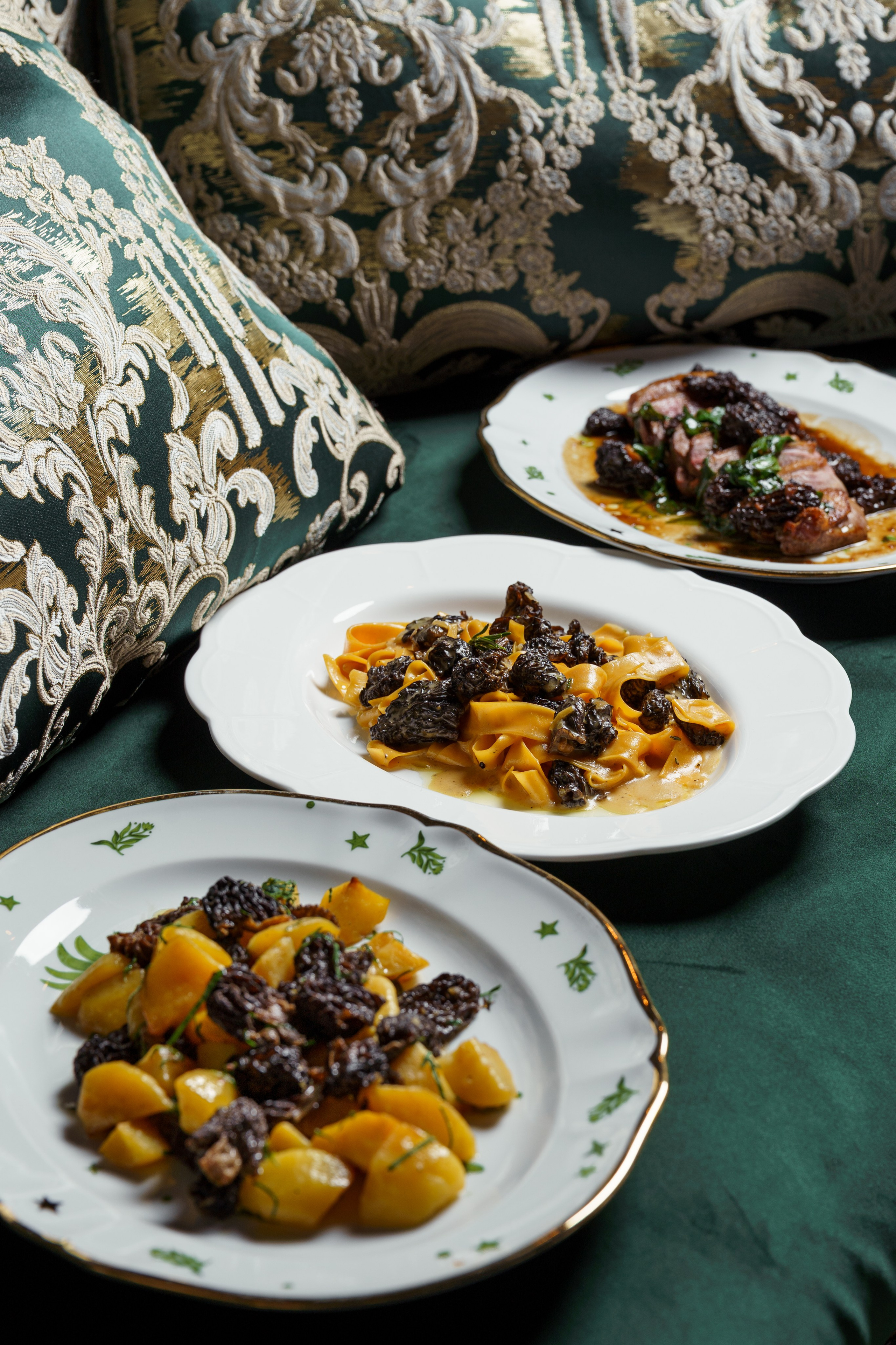 BISTROT. Фуд-фотограф, Предметный фотограф, AI креатор. Москва