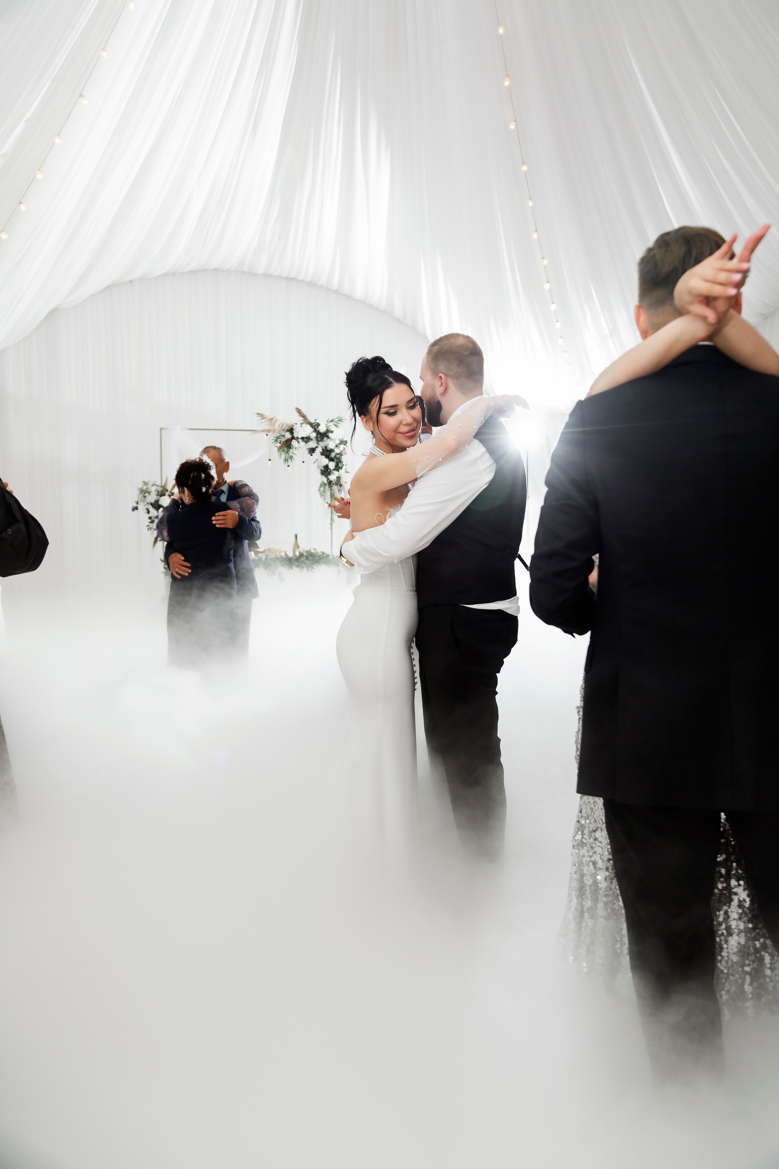 Иван и Аделина — Hyatt Regency. Семейный и свадебный фотограф в Москве Татьяна Седлецкая