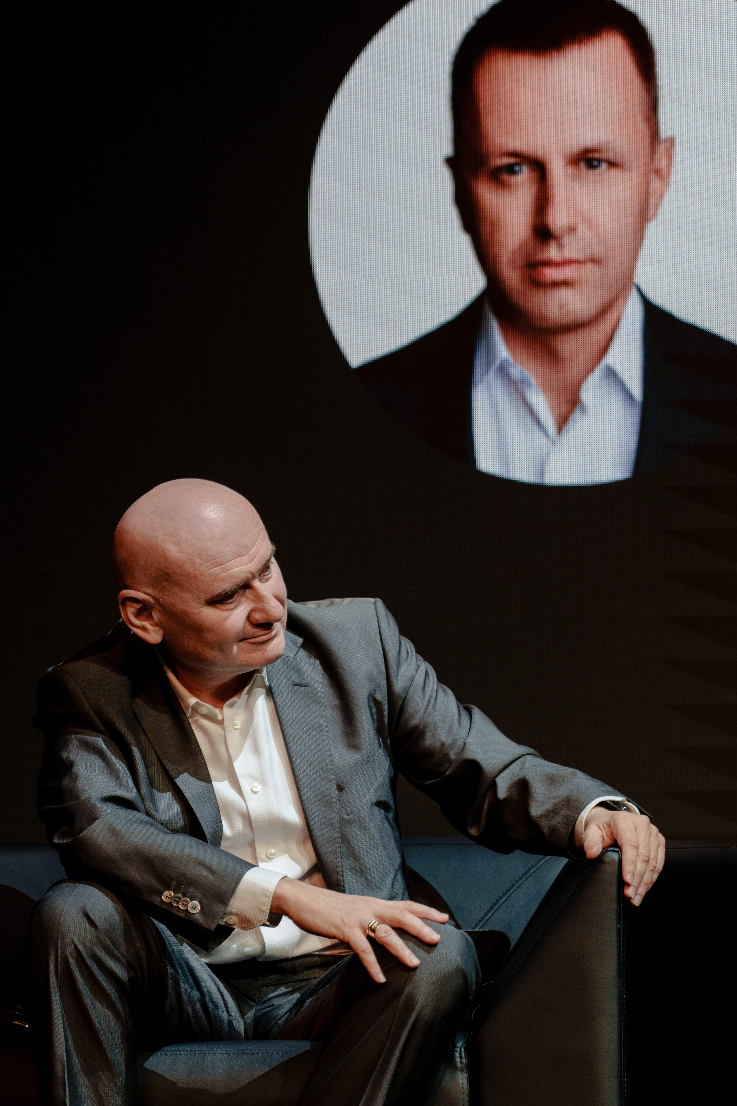 Бизнес конференция ОСНОВАТЕЛИ. Репортажный фотограф Москва Сергей Дружинин