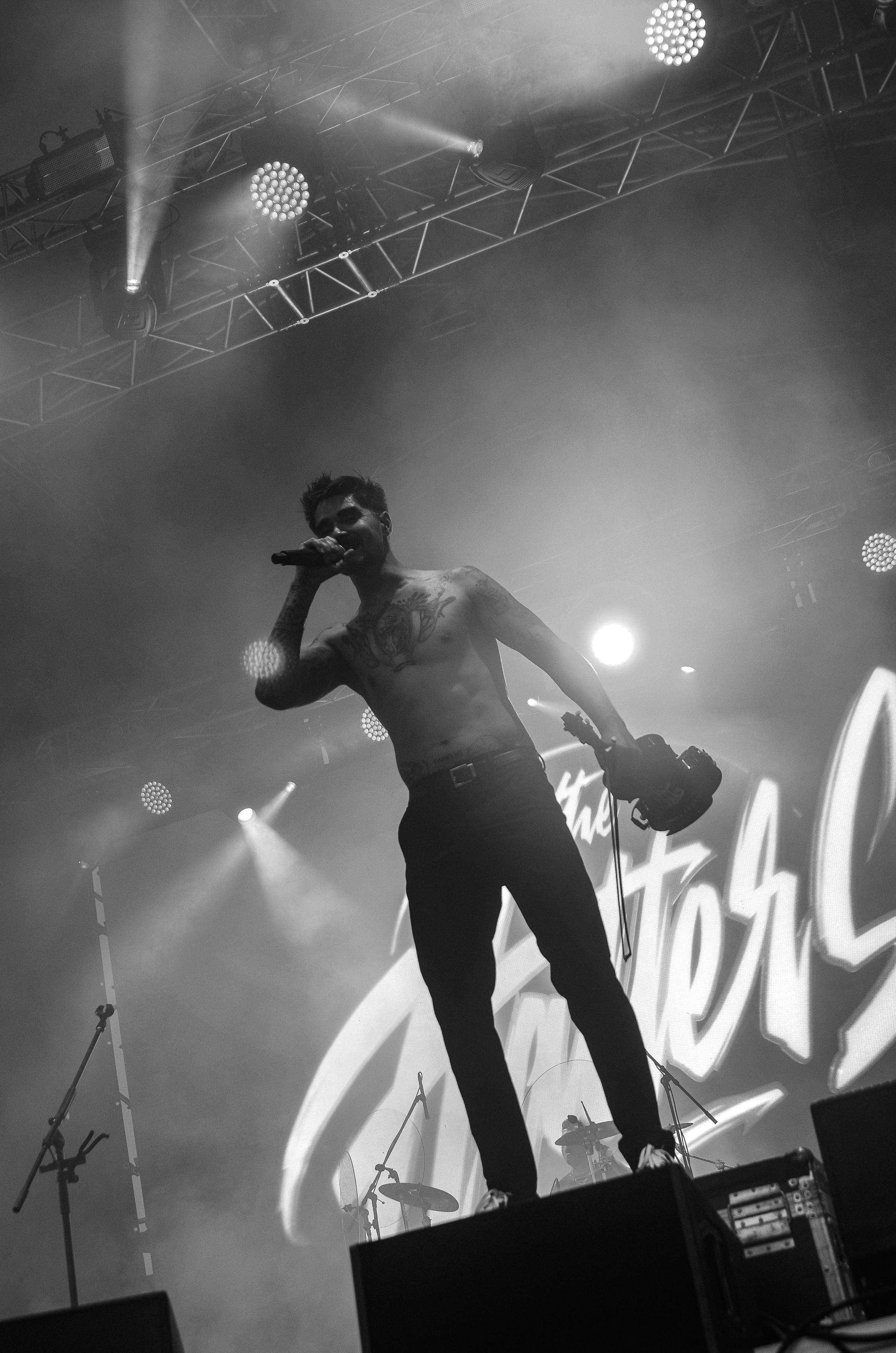 Концерт The Hatters на фестивале «Грань» в Барнауле. Денисова Аля — фотограф для парных съемок и индивидуальных историй в Барнауле