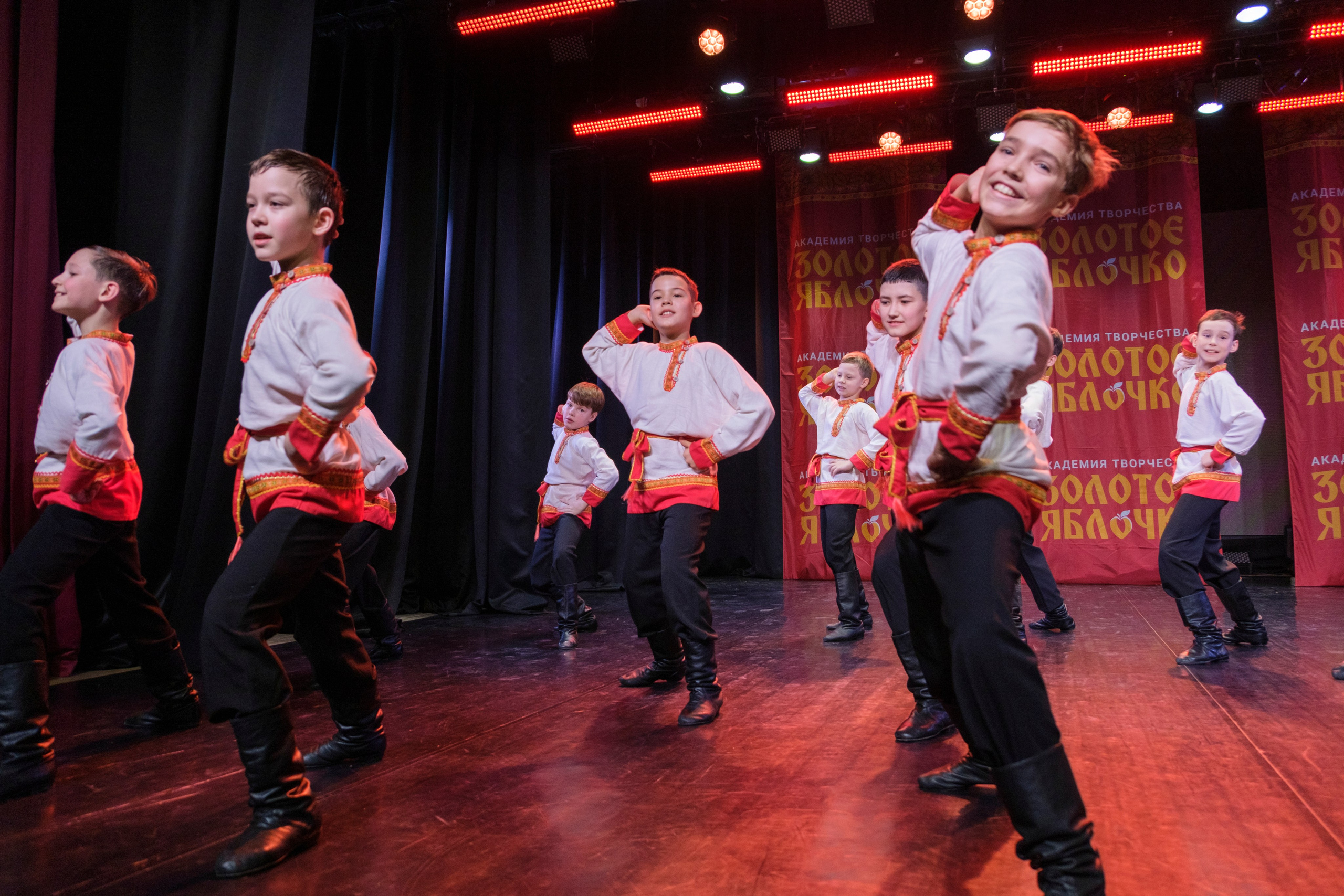 17 ноября, г. Великий Устюг. Золотое яблочко