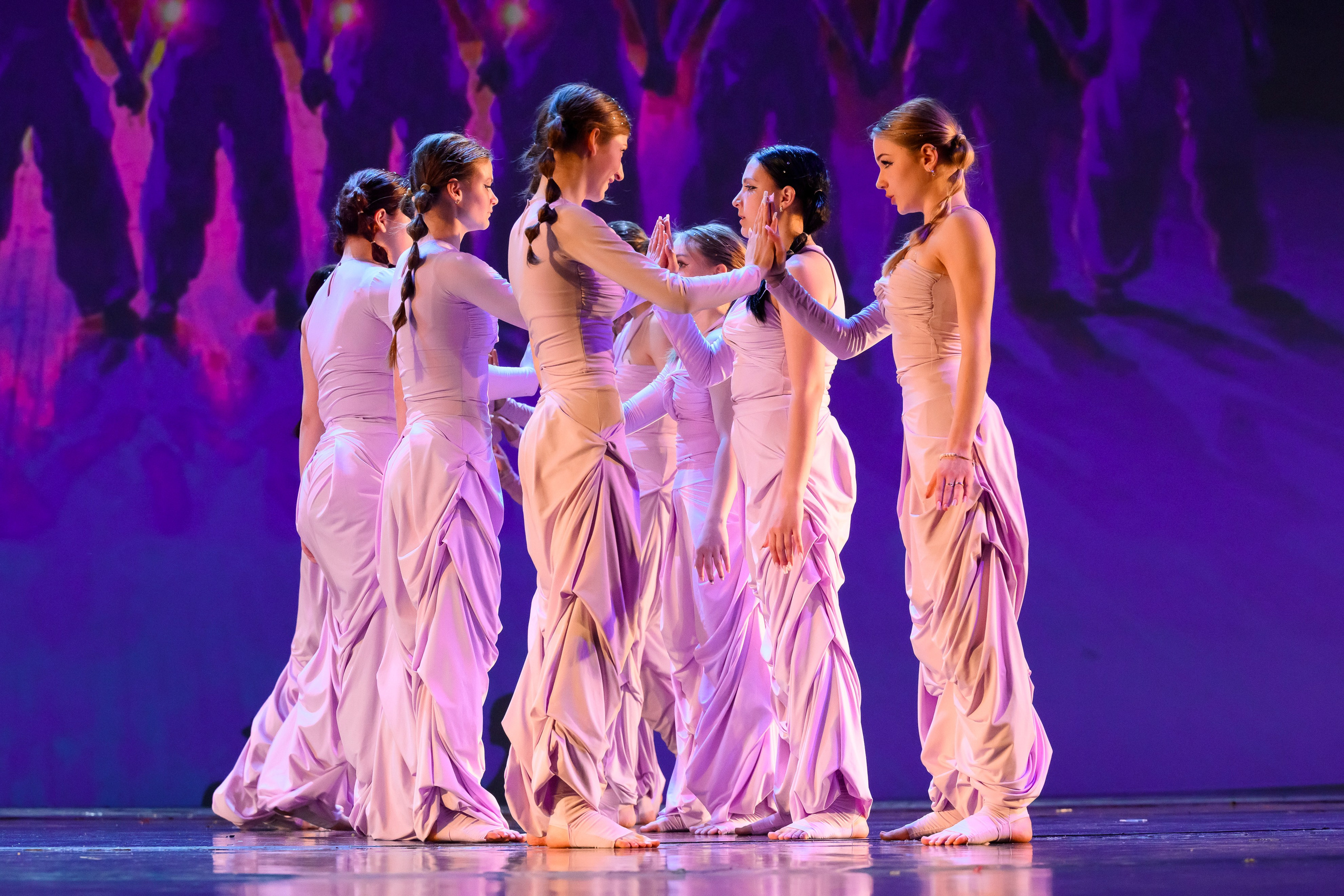 23 апреля, часть 2, БКЗ Октябрьский, г. Санкт-Петербург. Золотое яблочко