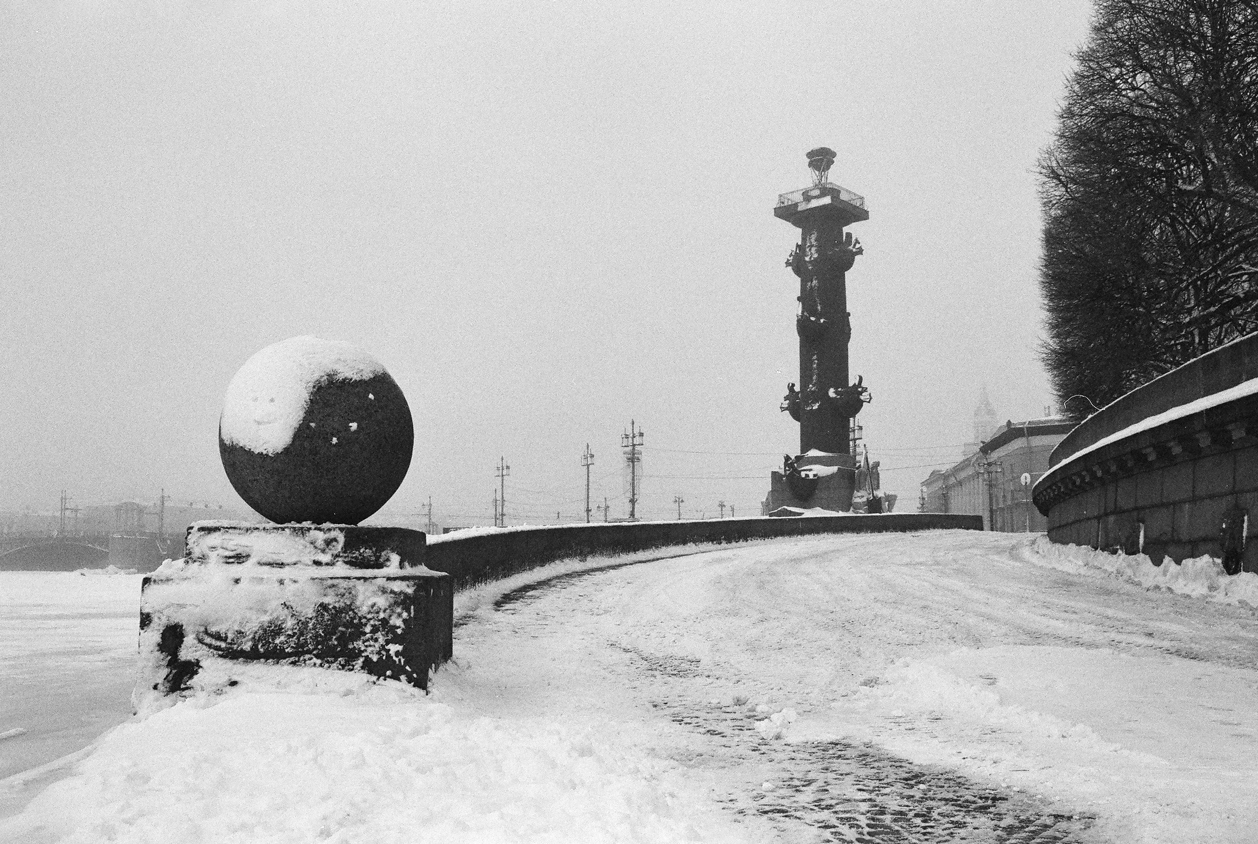 Фотографии черно-белые. Свадебный и семейный пленочный фотограф в Петербурге Истомина Ирина