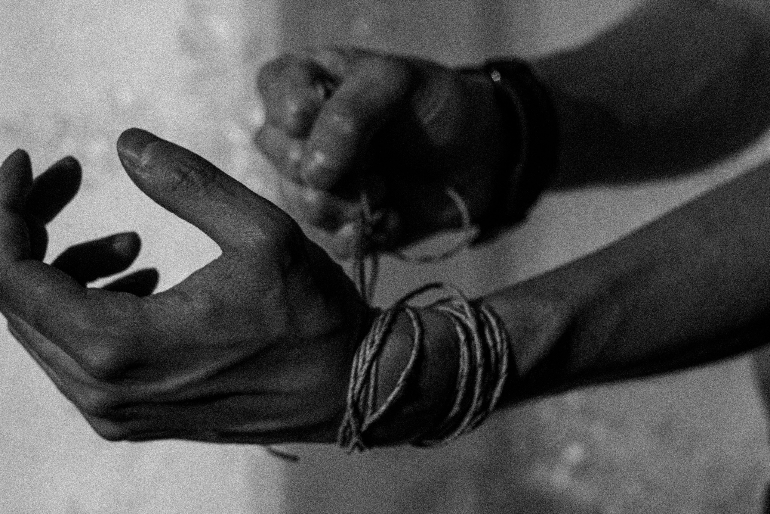 Ноги и руки. Фотограф Москва, портрет, стрит, репортаж. Художественная фотосессия