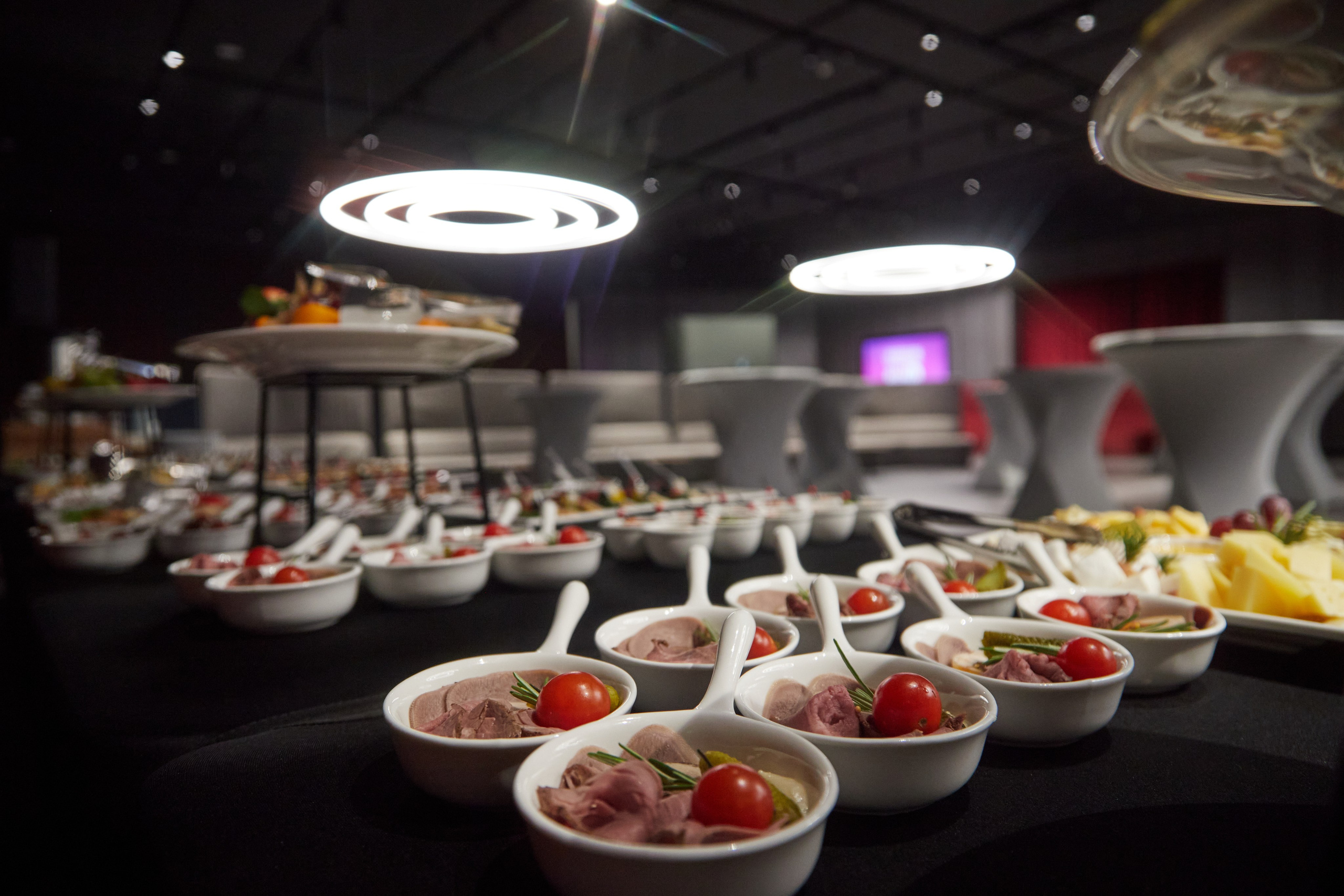 Кейтеринг  — фуд-фотография: сервировка