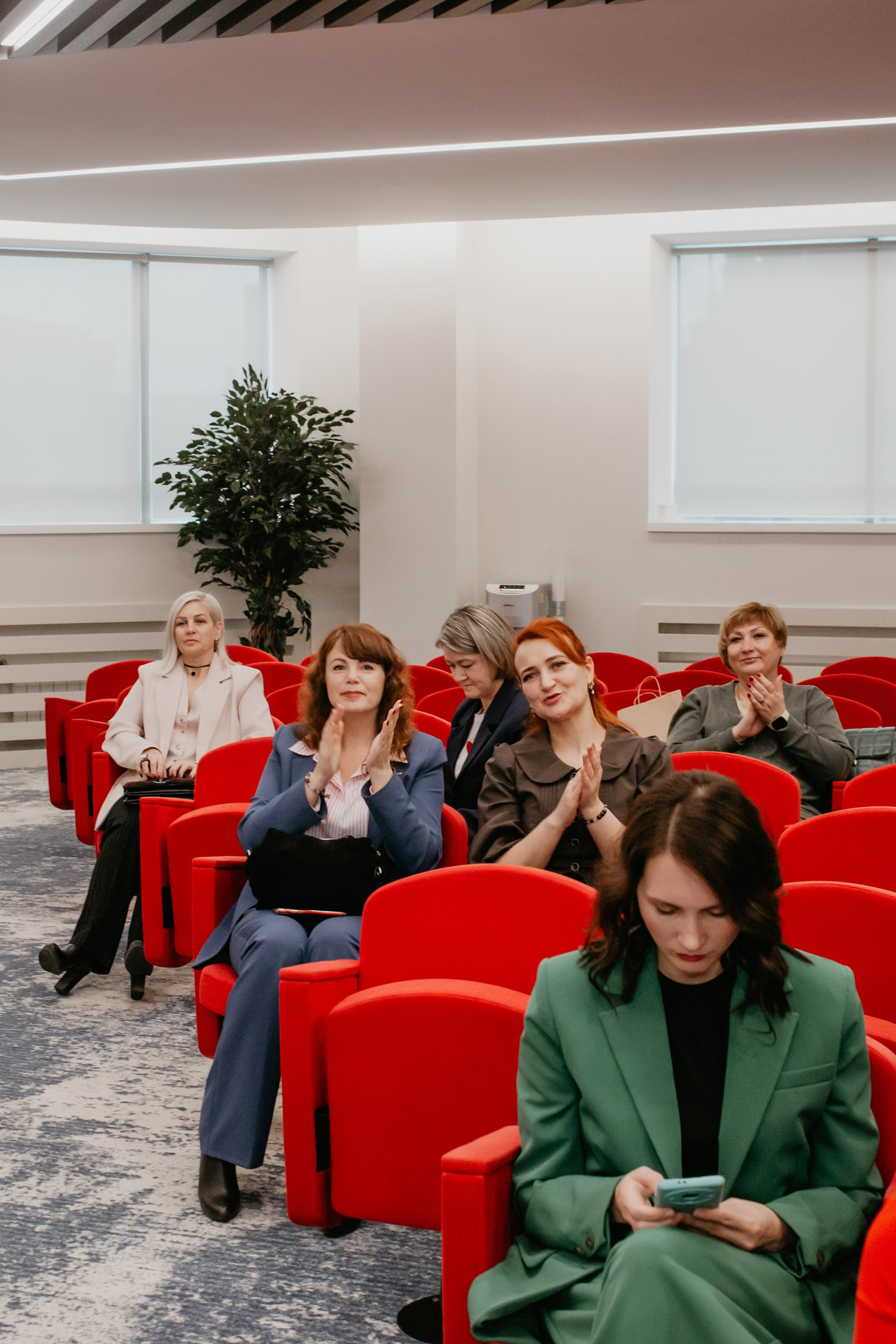 Конференция. Сила объединения. Фотограф в Челябинске Ополихина Анна