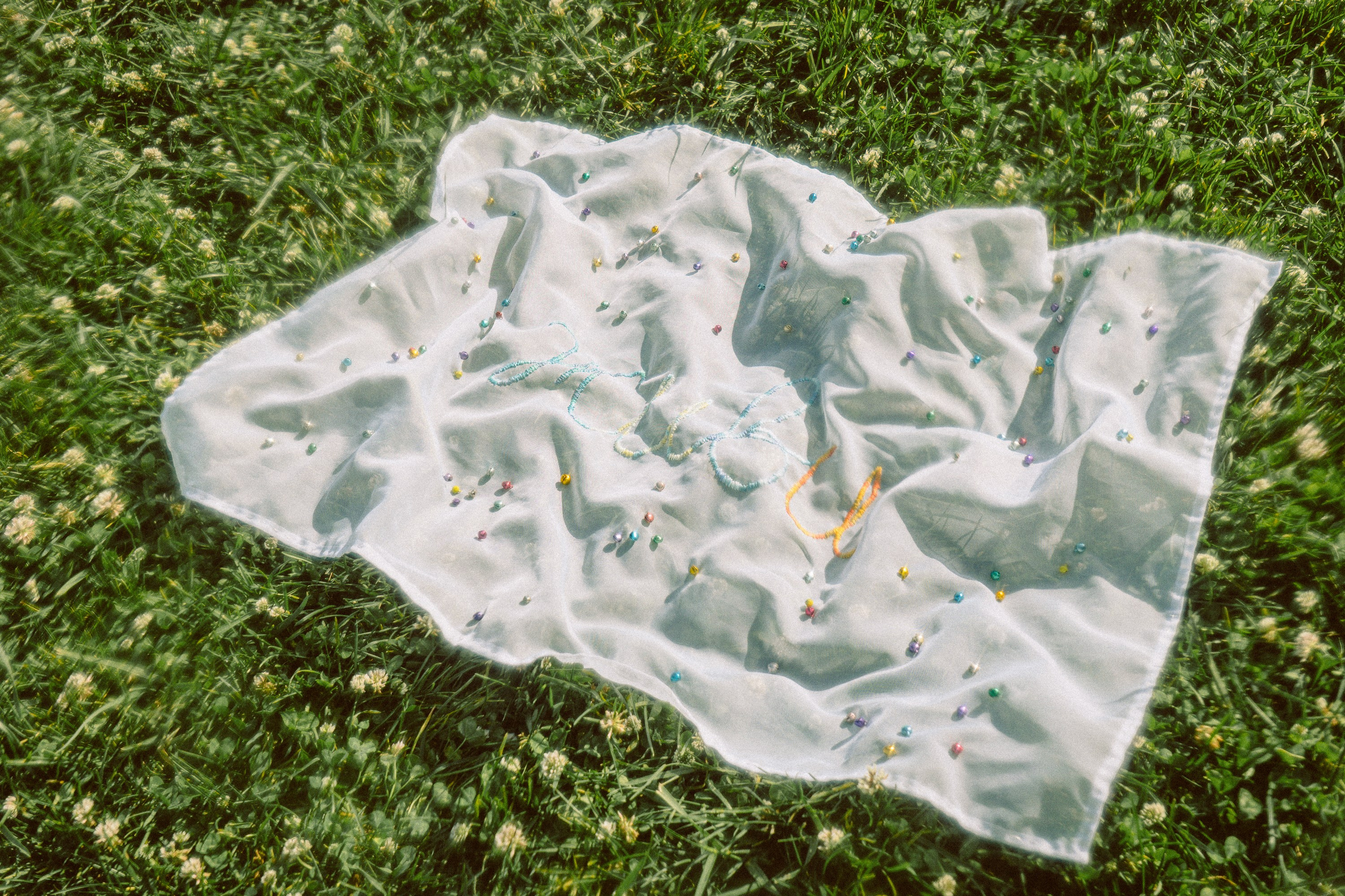Live. Eliza Ari | visual artist