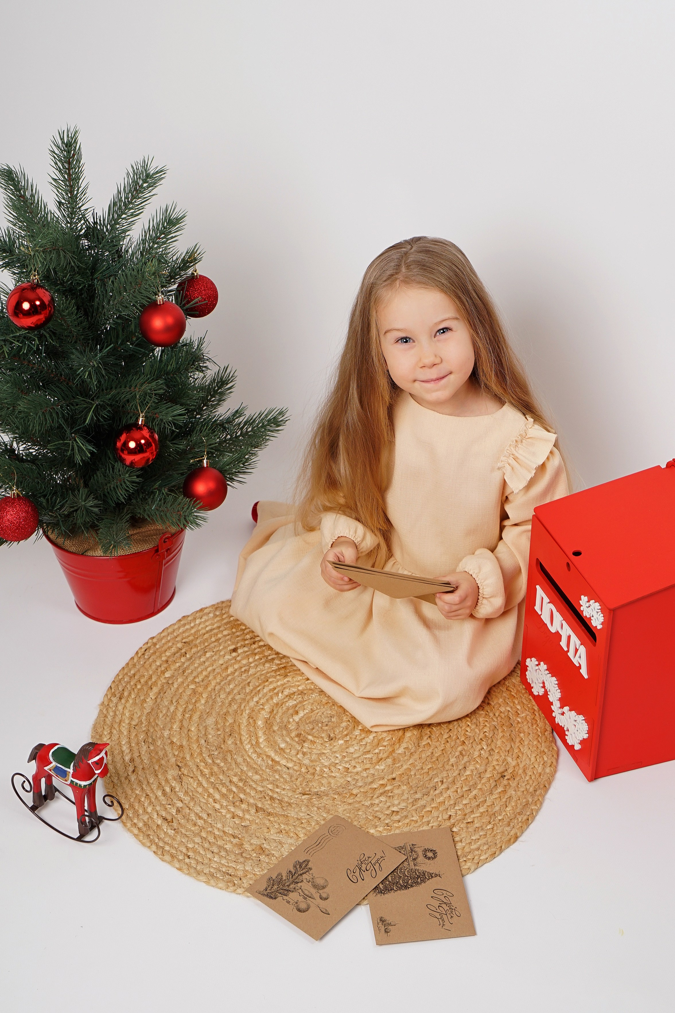 Новогдняя светлая. Студия детской фотографии