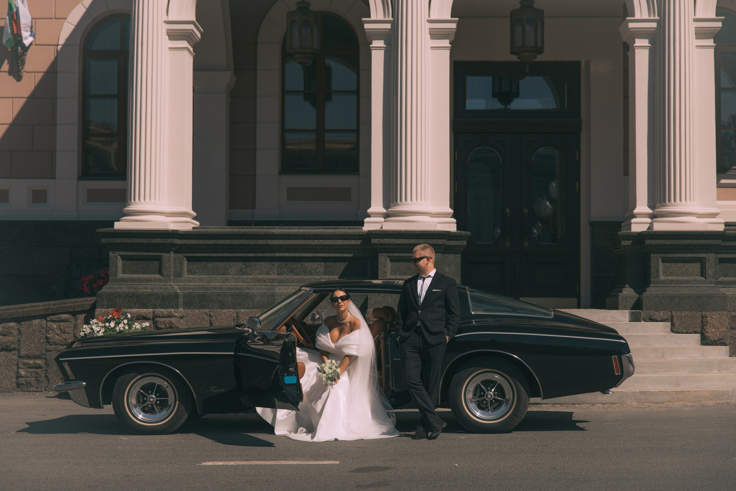 Рамиль и Юлия. Меня зовут Сабина, и я ваш фотограф