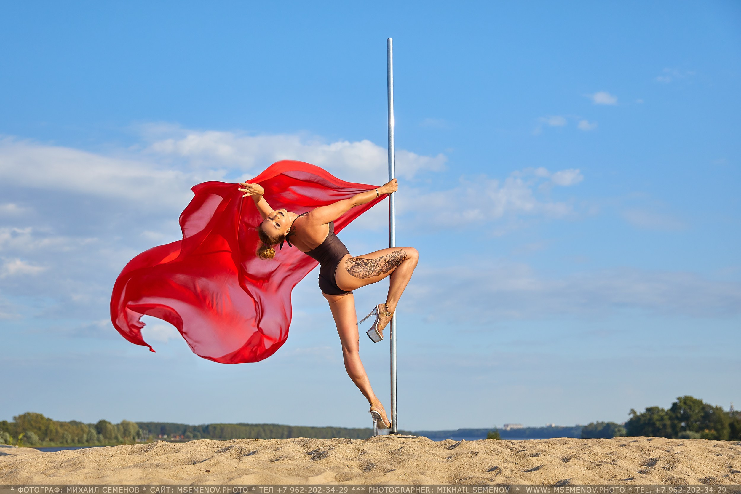 Выездная фотосессия на пилоне «Студия PoleDance Грация танец с шестом» г. Ярославль. Фотограф Михаил Семенов