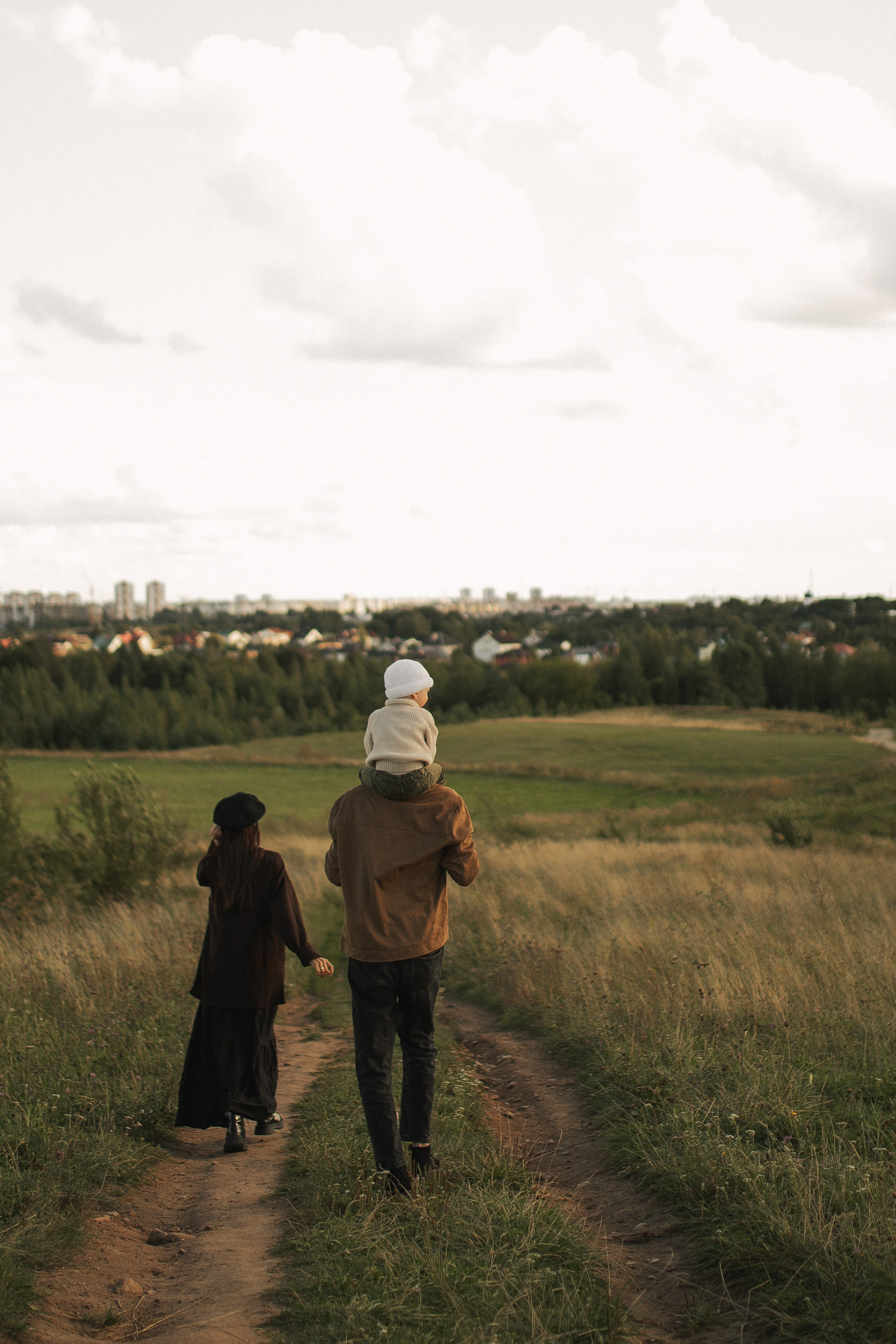 Ульяна, Миша и Тема. Главная