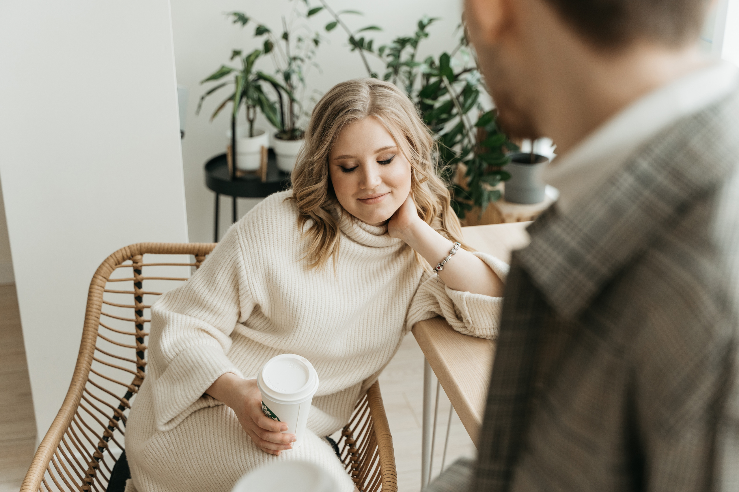 Оля и Женя, предсвадебная фотосессия love-story. Студия Когда вместе. Фотограф Татьяна Мамонтова