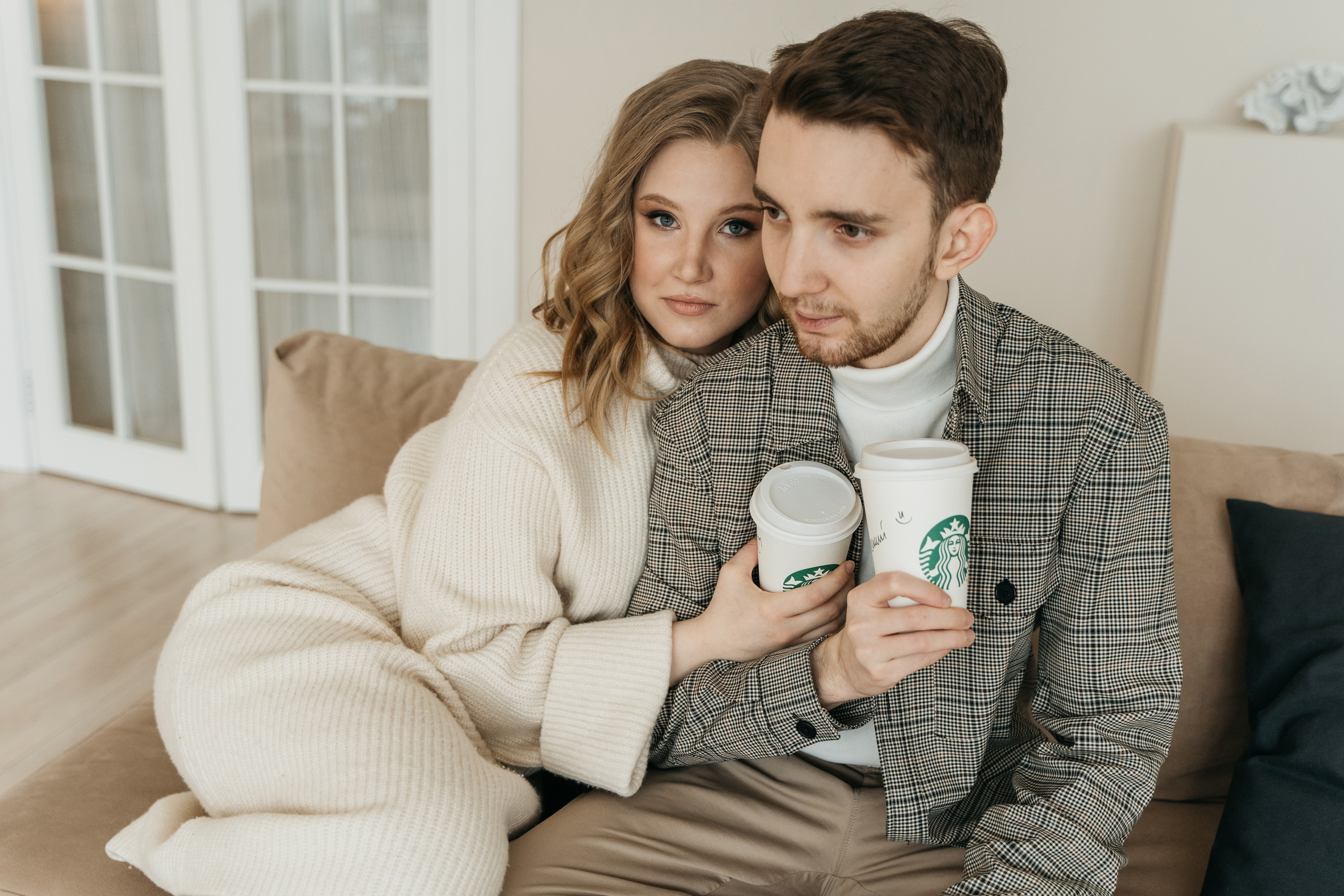 Оля и Женя, предсвадебная фотосессия love-story. Студия Когда вместе. Фотограф Татьяна Мамонтова