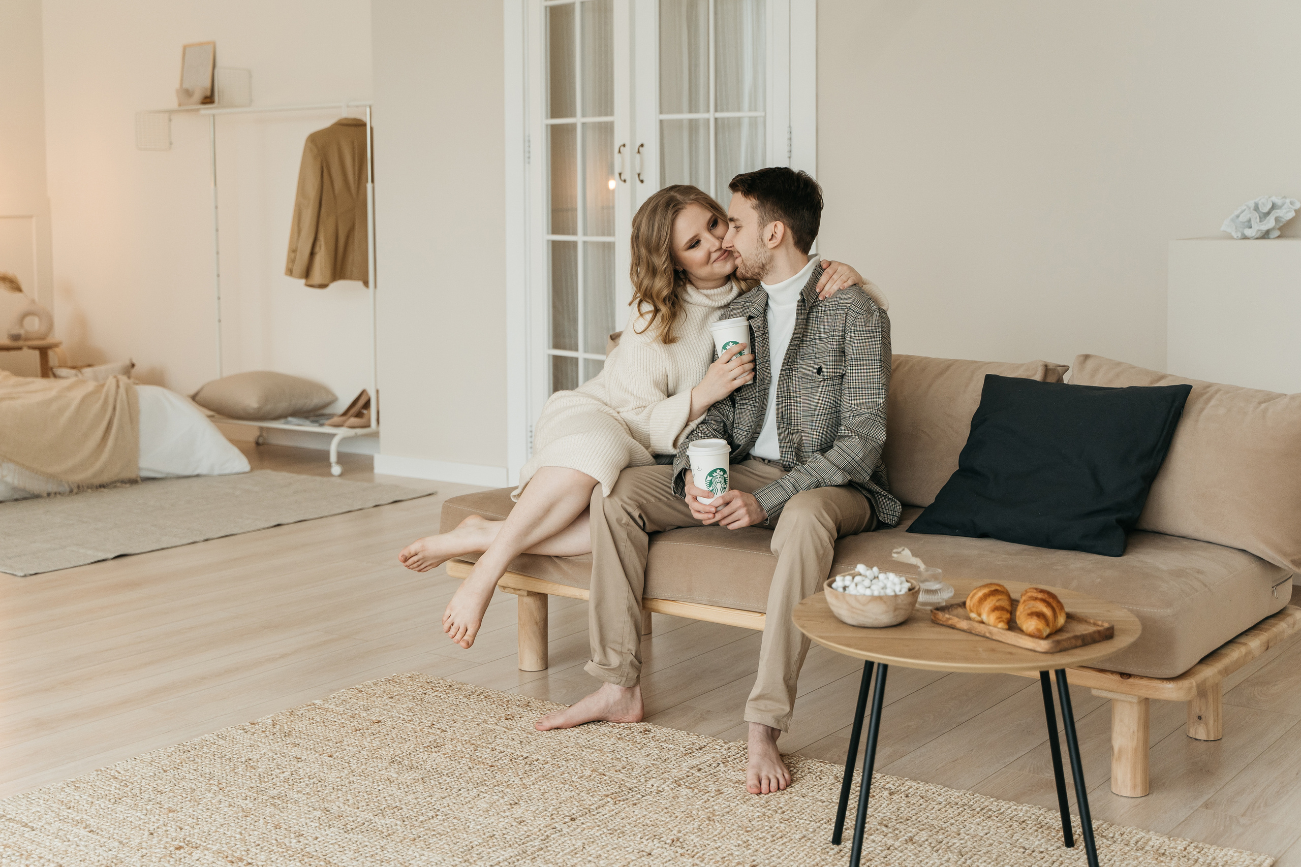 Оля и Женя, предсвадебная фотосессия love-story. Студия Когда вместе. Фотограф Татьяна Мамонтова