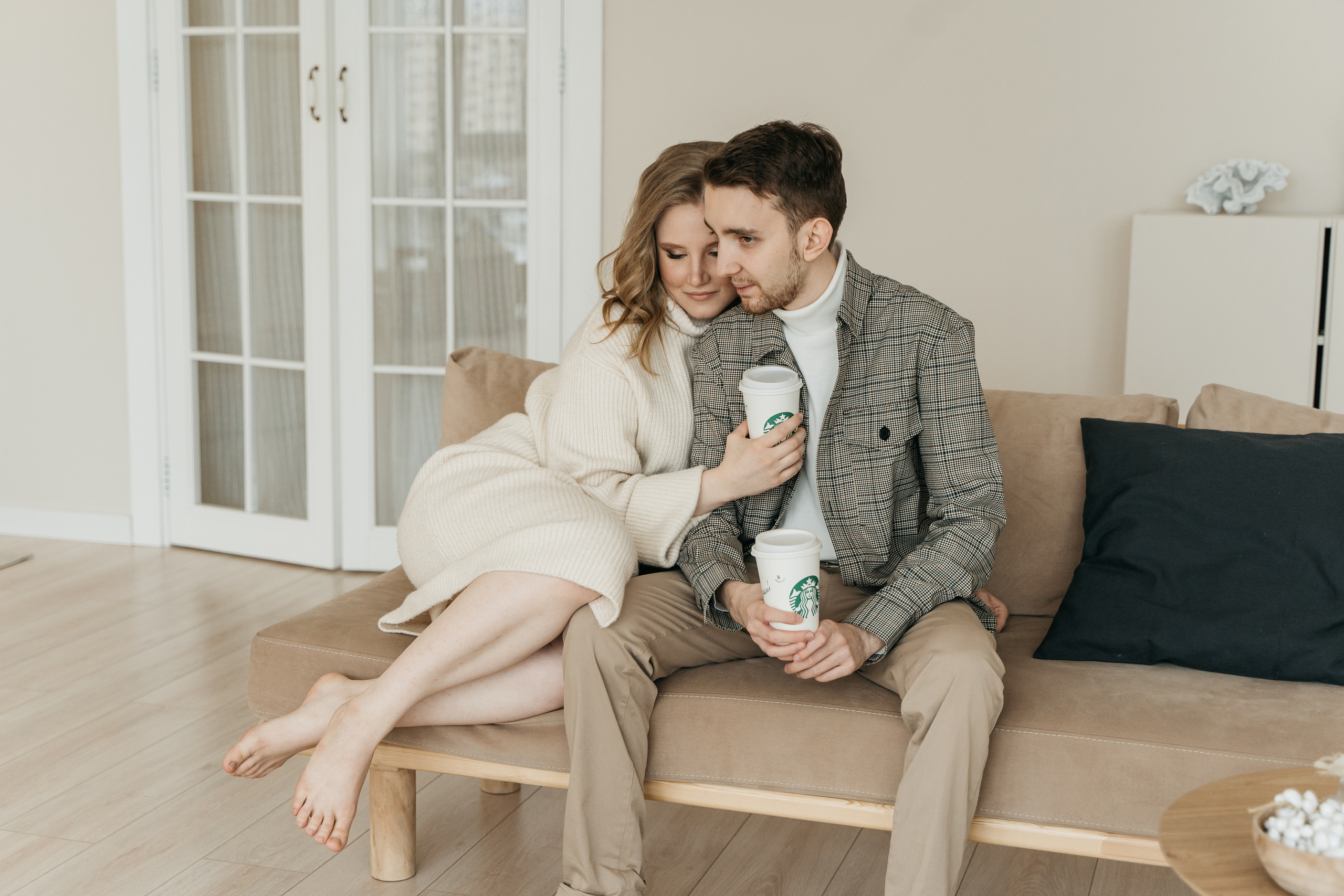 Оля и Женя, предсвадебная фотосессия love-story. Студия Когда вместе. Фотограф Татьяна Мамонтова