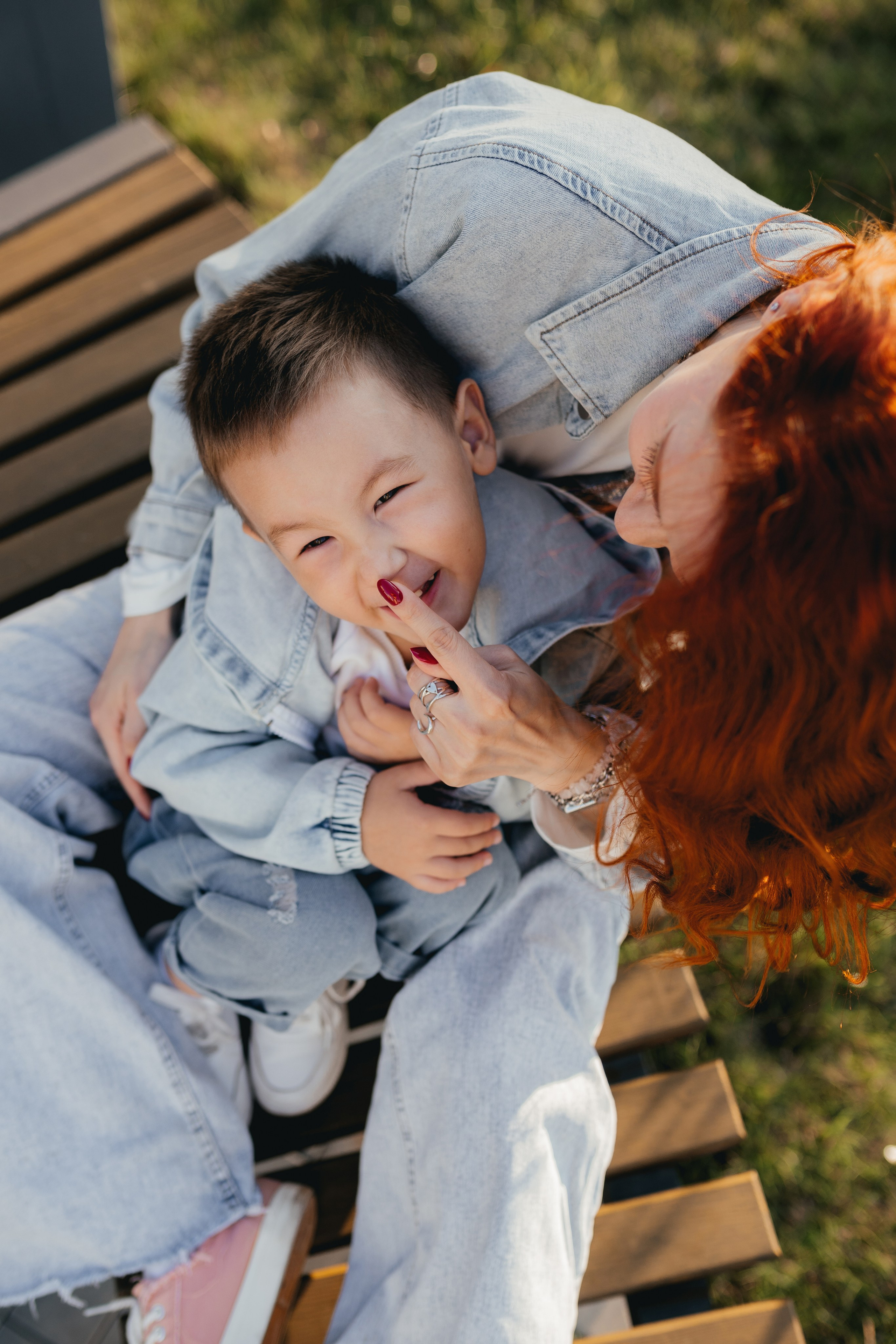 Прогулка в своем дворе. Семейный фотограф в Тюмени  Утенкова Юлия
