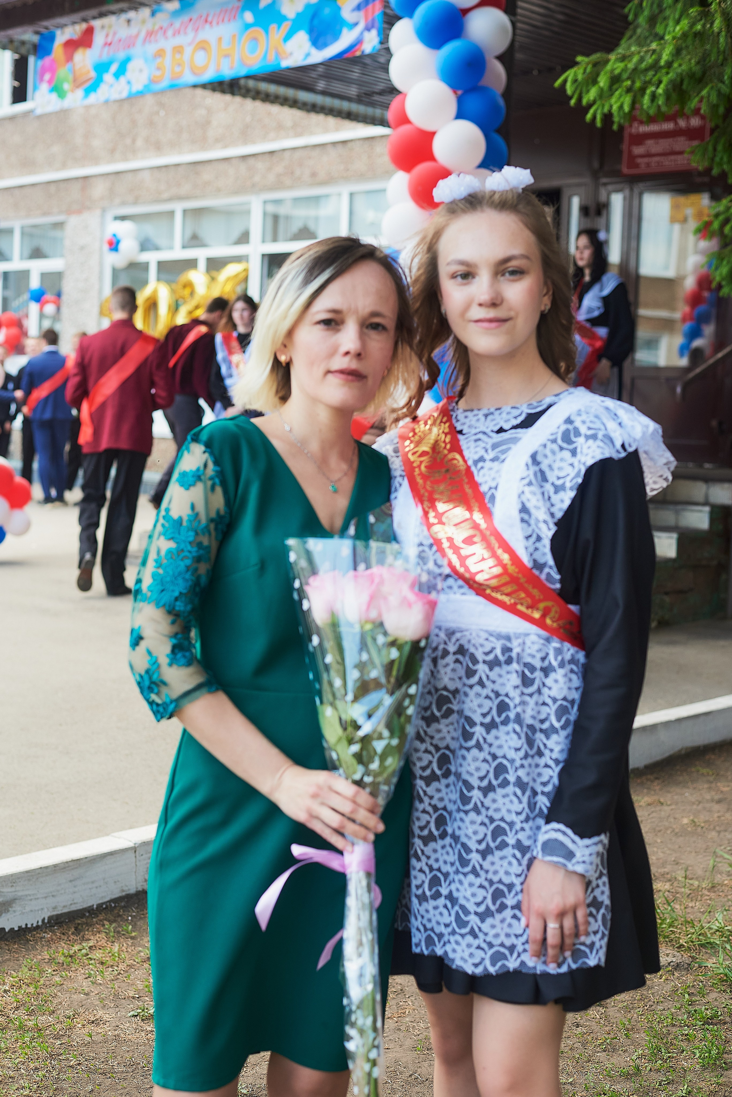 Последний звонок. Фотограф Елена Дука. Контент съемка. Семейная фотография