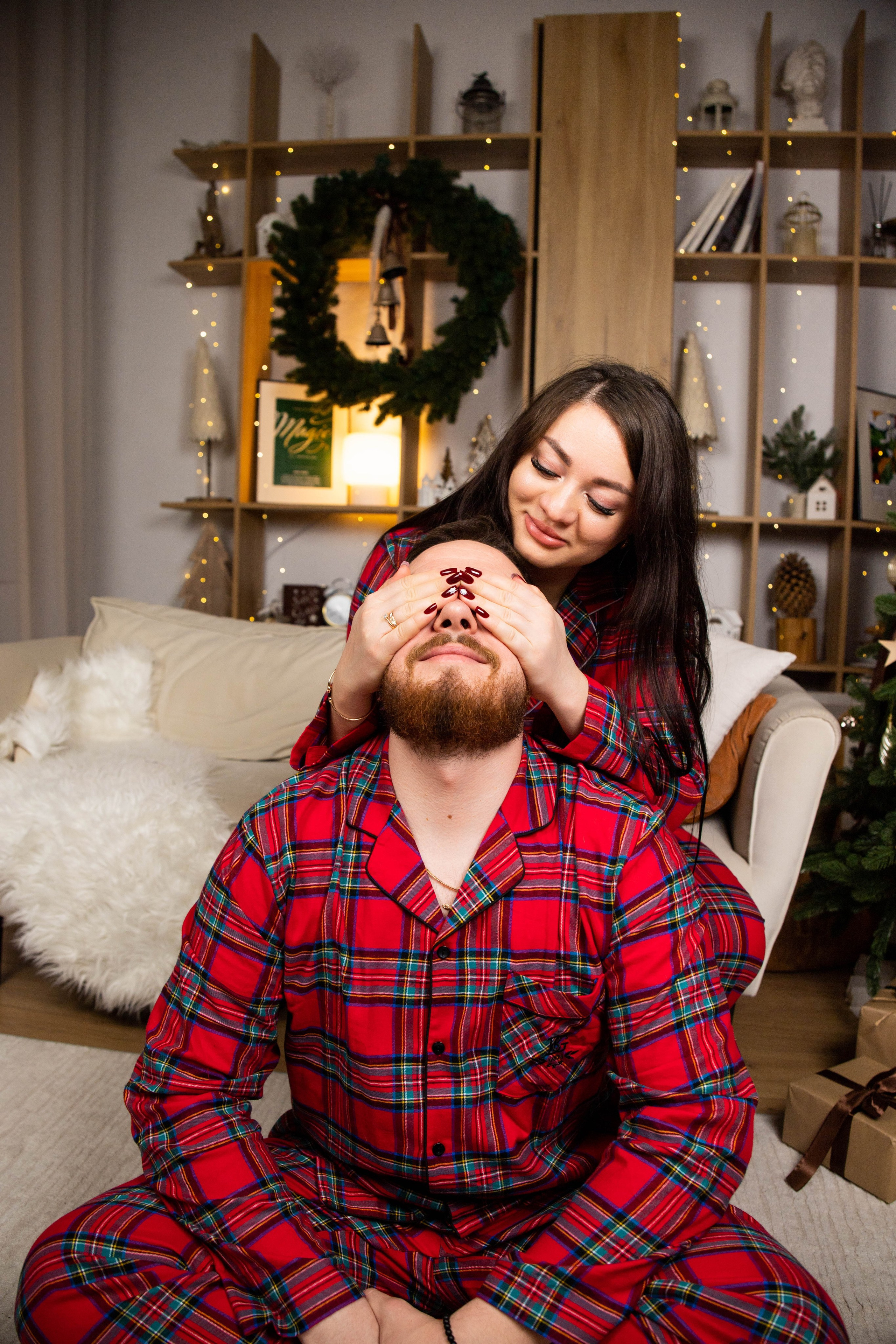 Фотосессия семейная «Новый год c пушистиком». Фотограф в Крыму Татьяна Барицкая ЕНОТИКА