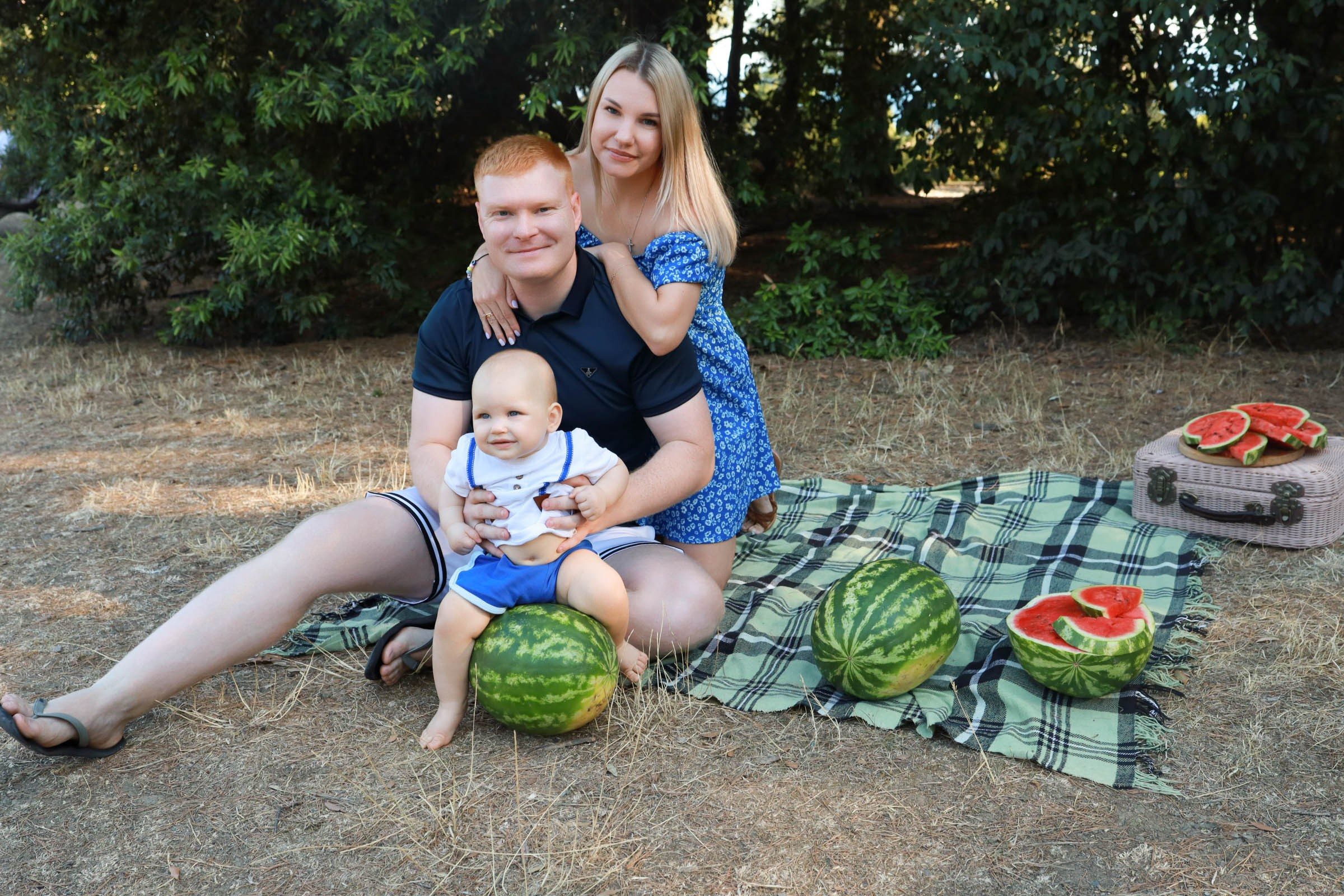 Семейная фотосессия «Арбузное настроение». Фотограф в Крыму Татьяна Барицкая ЕНОТИКА