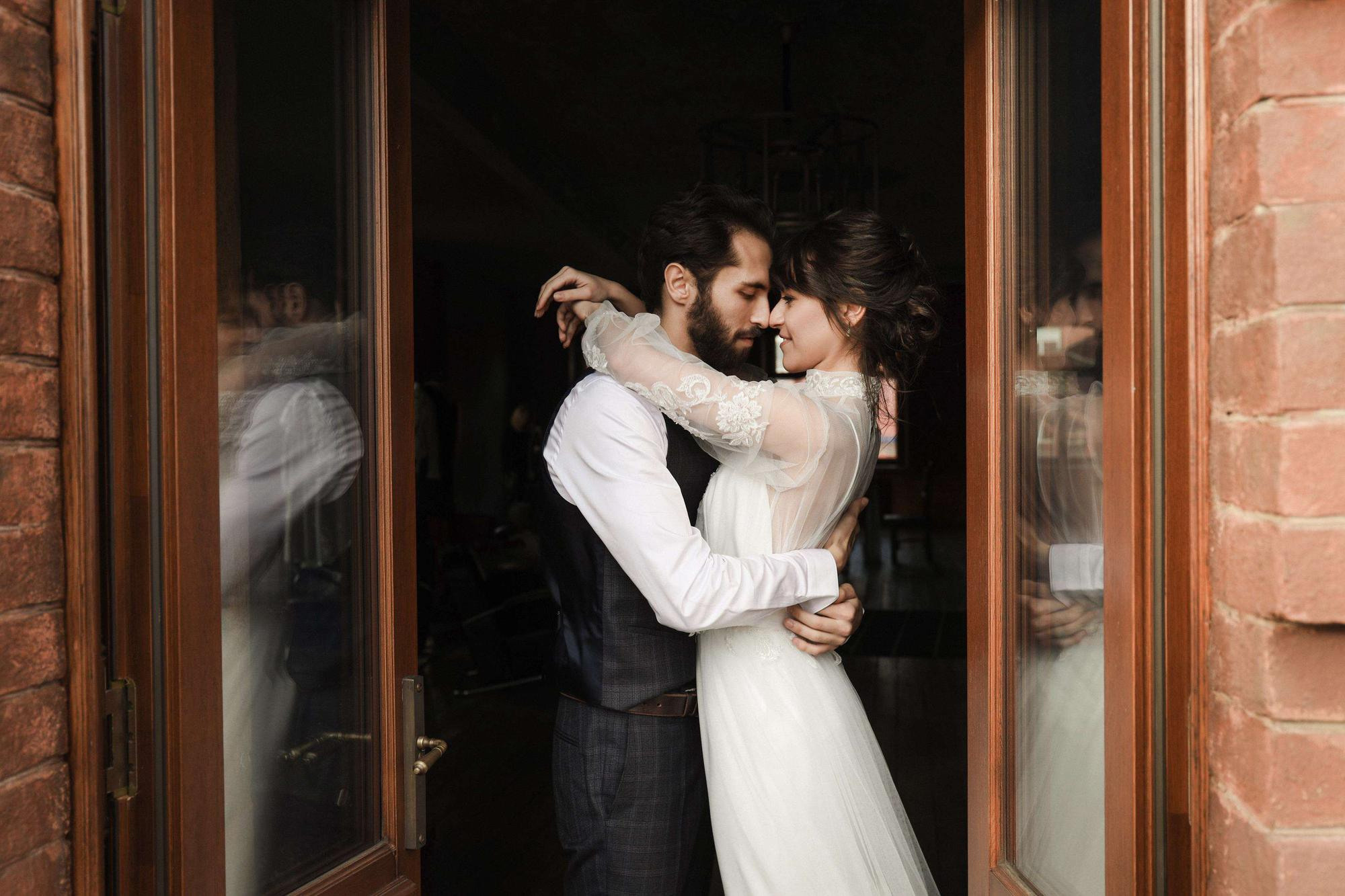 Dark and Light. Алина Малышева, свадебный и семейный фотограф Москва