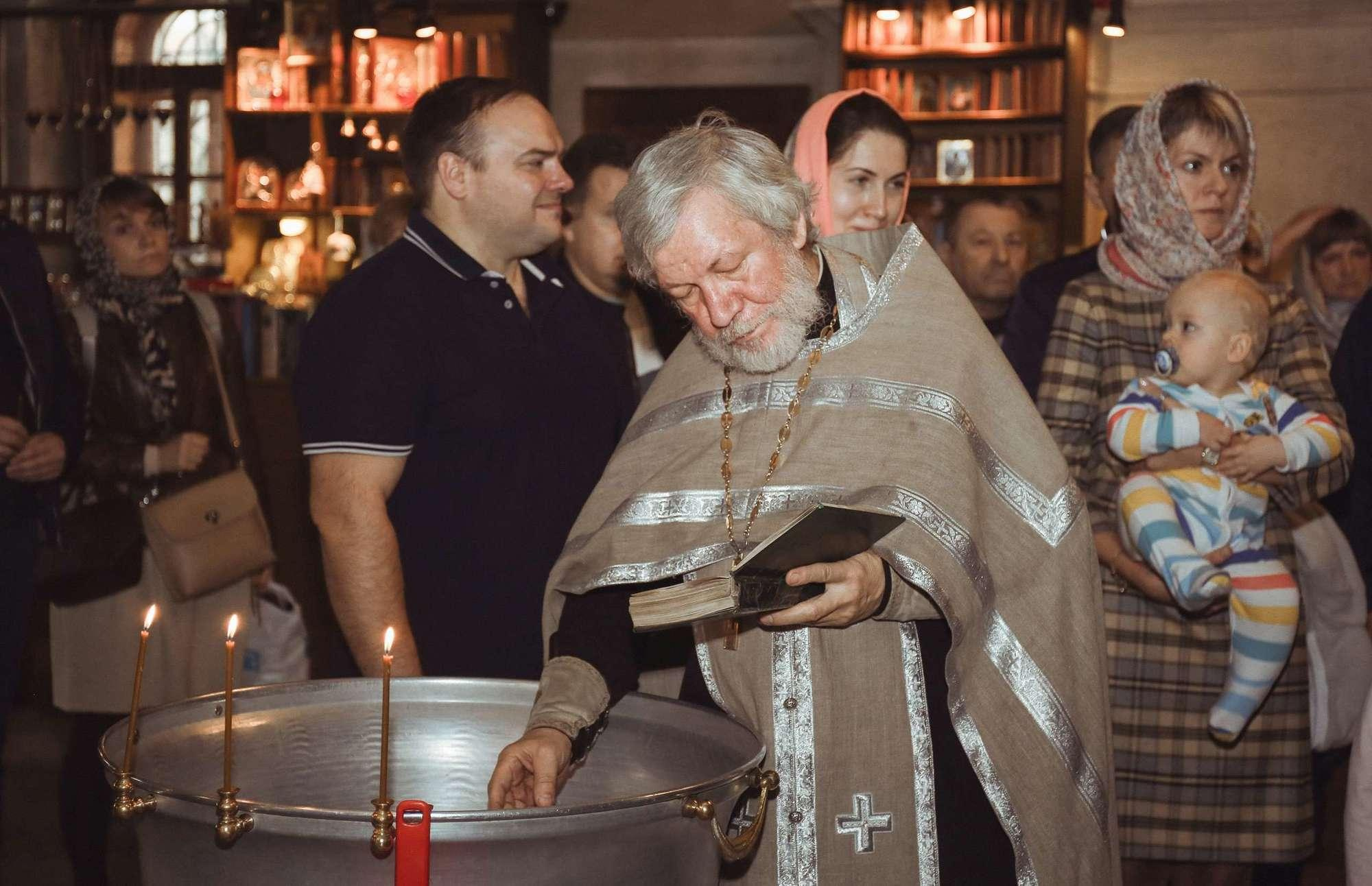 Крещение. Алина Малышева, свадебный и семейный фотограф Москва